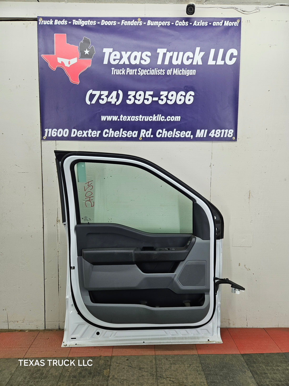 2021-2025 Ford F150 / Super Duty LH Driver Side Front Door F250 F350 F450 F550