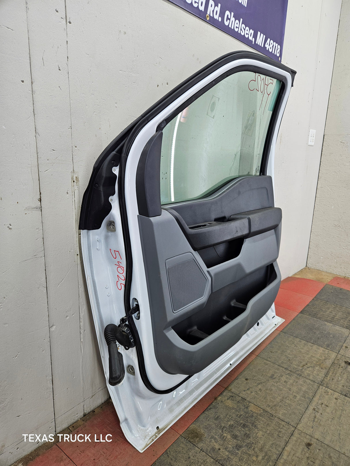2021-2025 Ford F150 / Super Duty RH Passenger Side Front Door F250 F350 F450 F550