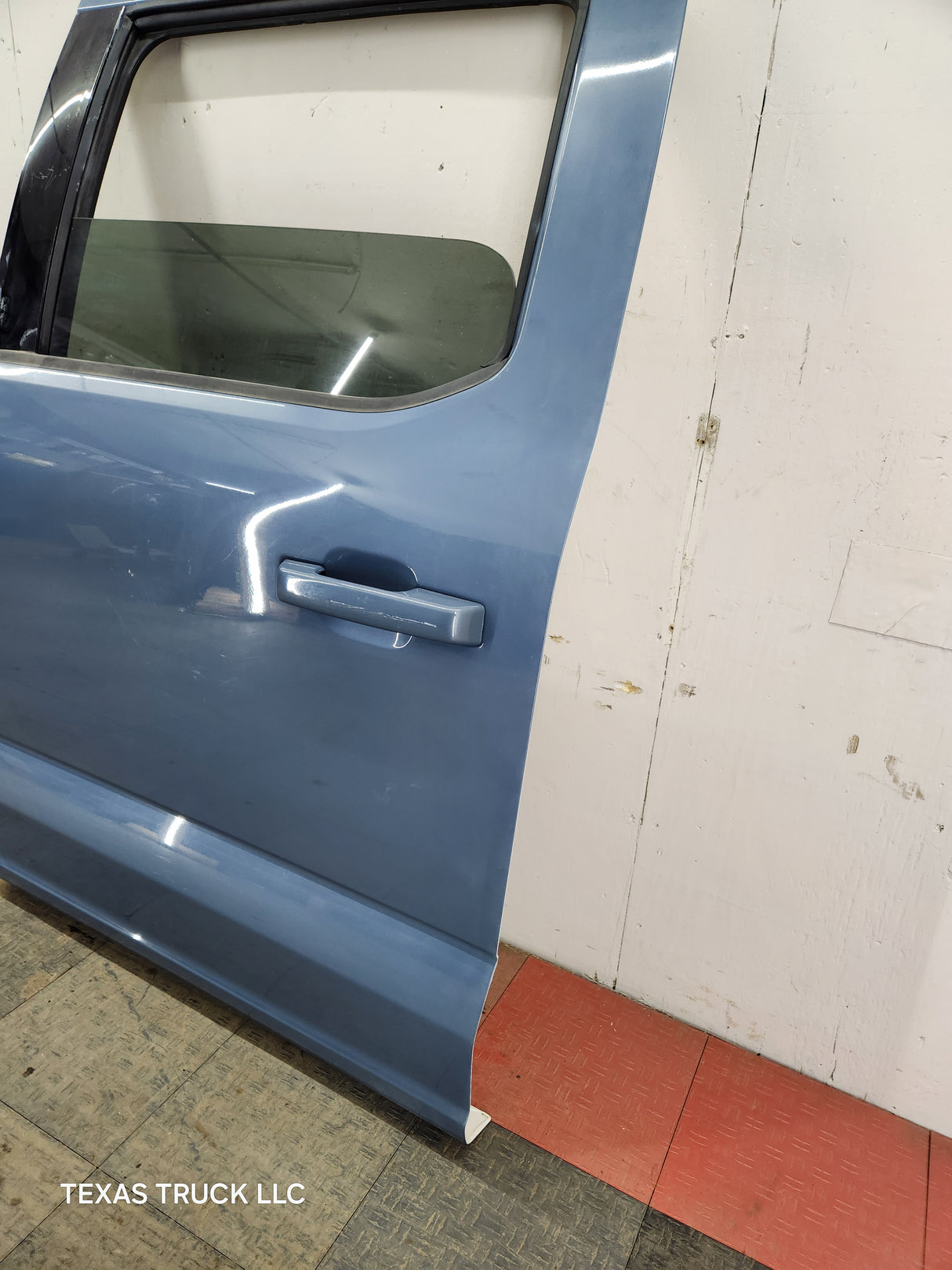 2021-2025 Ford F150 / Super Duty LH Driver Side Rear Door F250 F350 F450 F550
