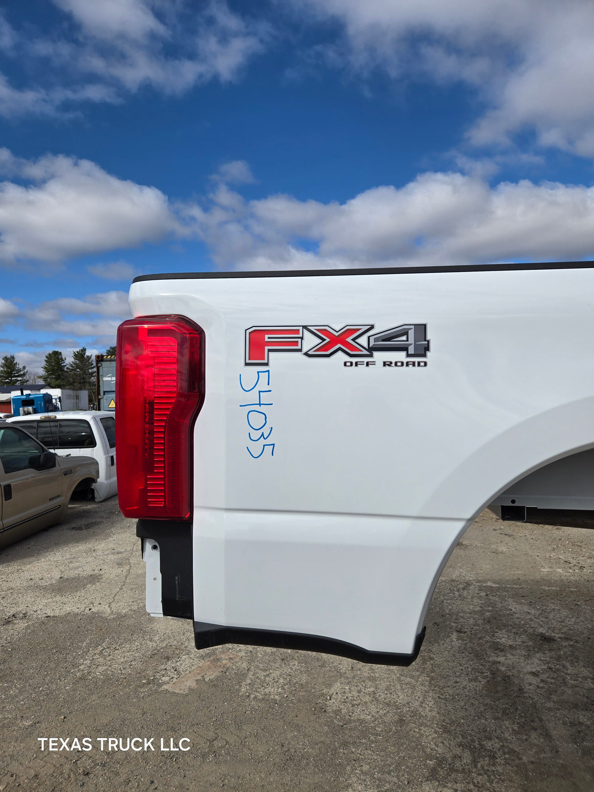 2023-2025 Ford Super Duty 8' Long Truck Bed F250 F350