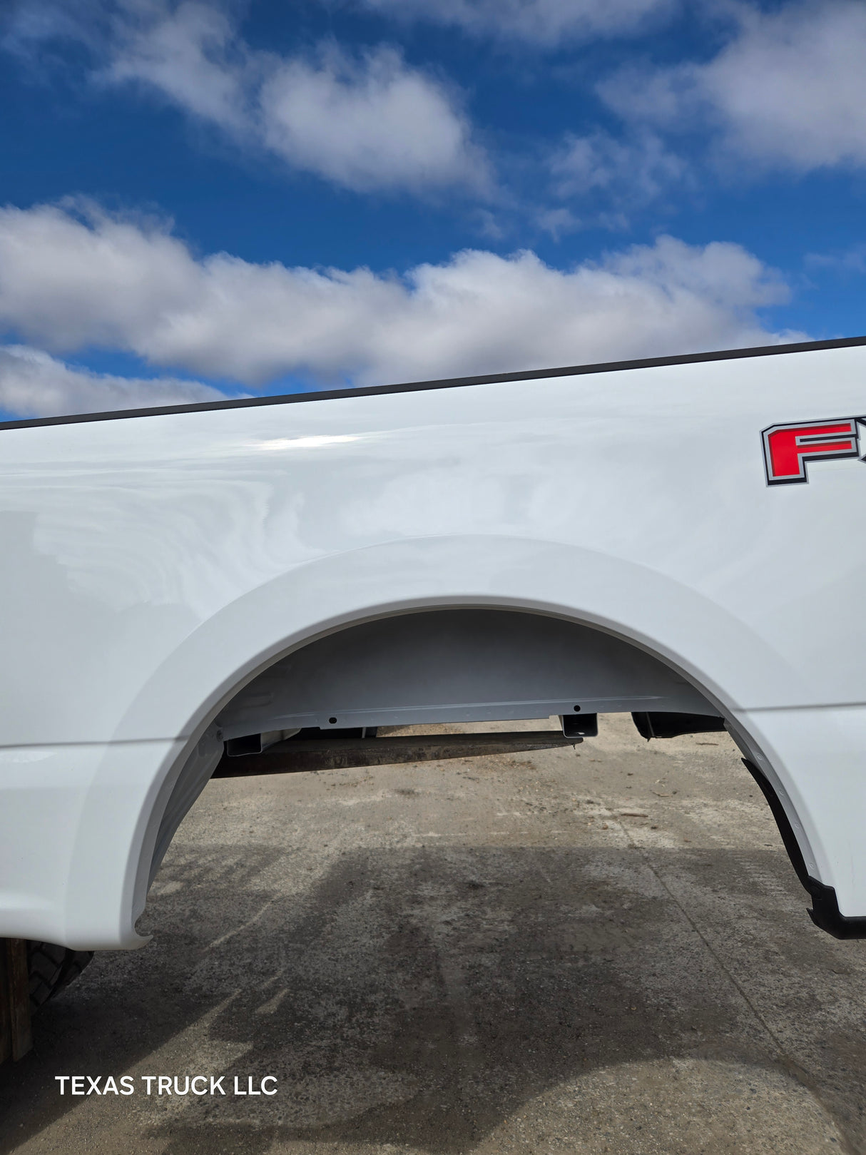 2023-2025 Ford Super Duty 8' Long Truck Bed F250 F350