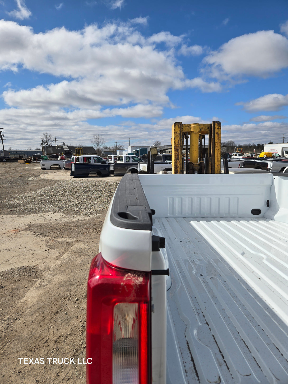 2023-2025 Ford Super Duty 8' Long Truck Bed F250 F350