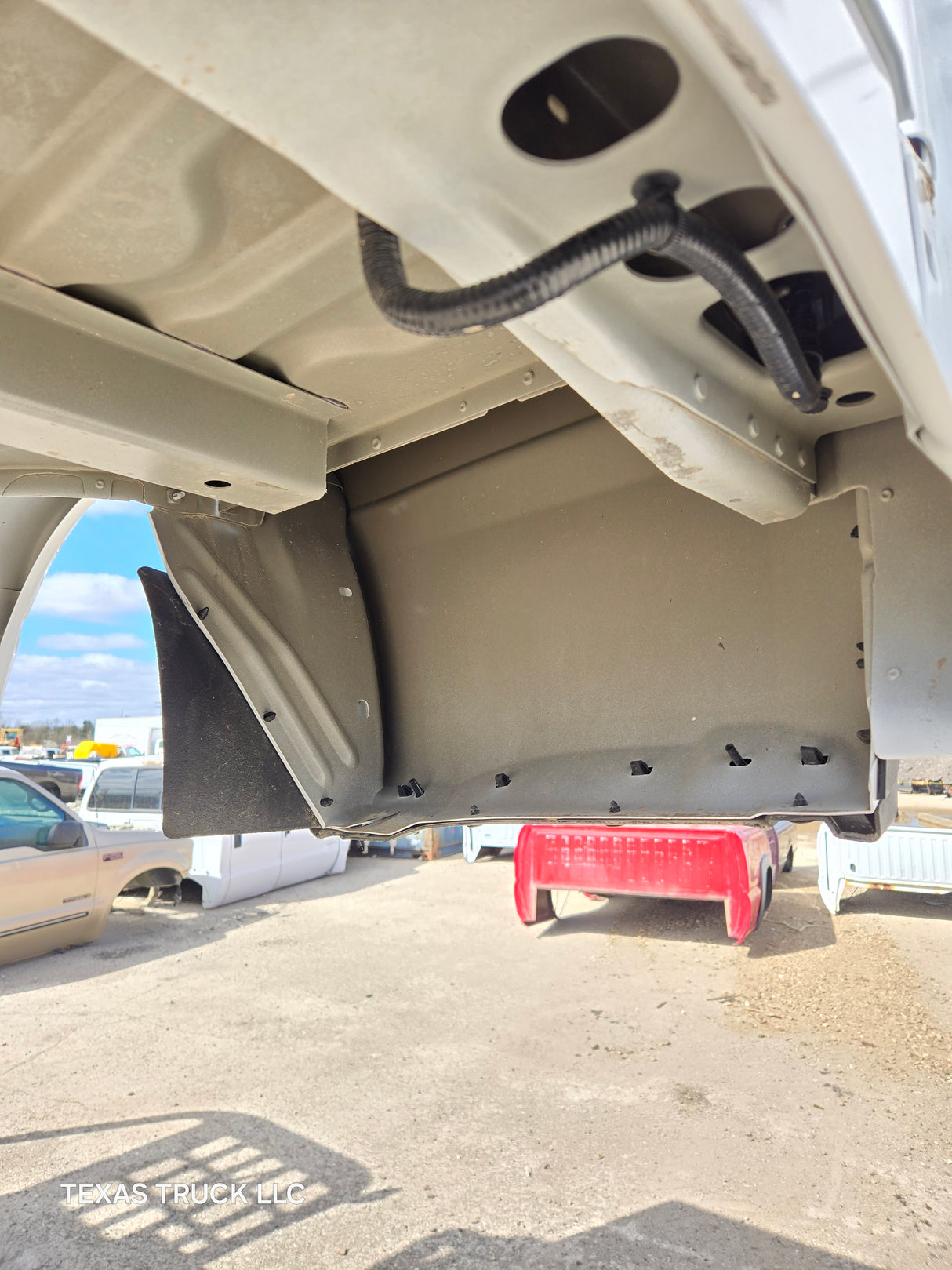 2023-2025 Ford Super Duty 8' Long Truck Bed F250 F350