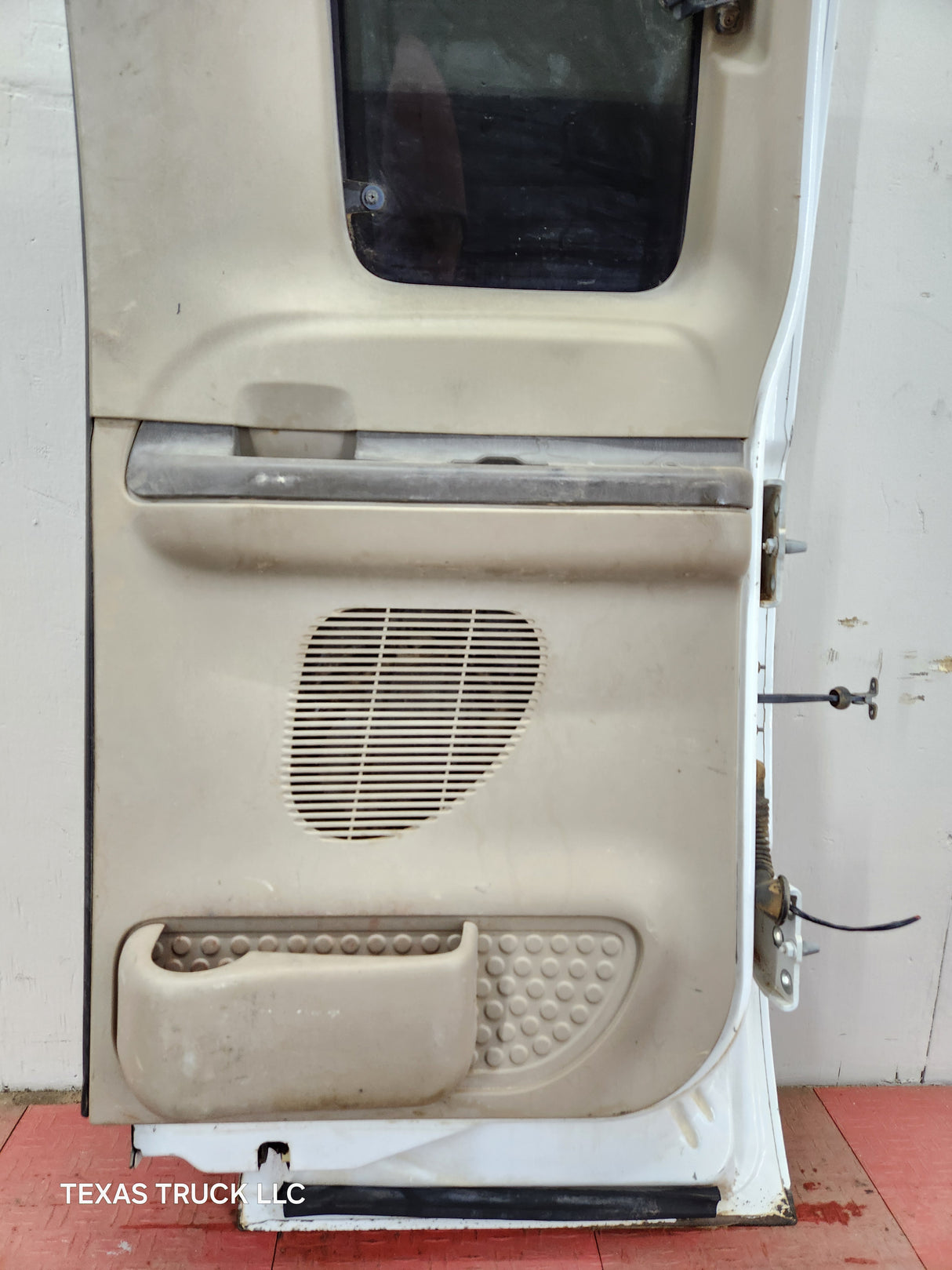 1999-2007 Ford Super Duty F250 F350 F450 F550 RH Extended Cab Passenger Rear Door