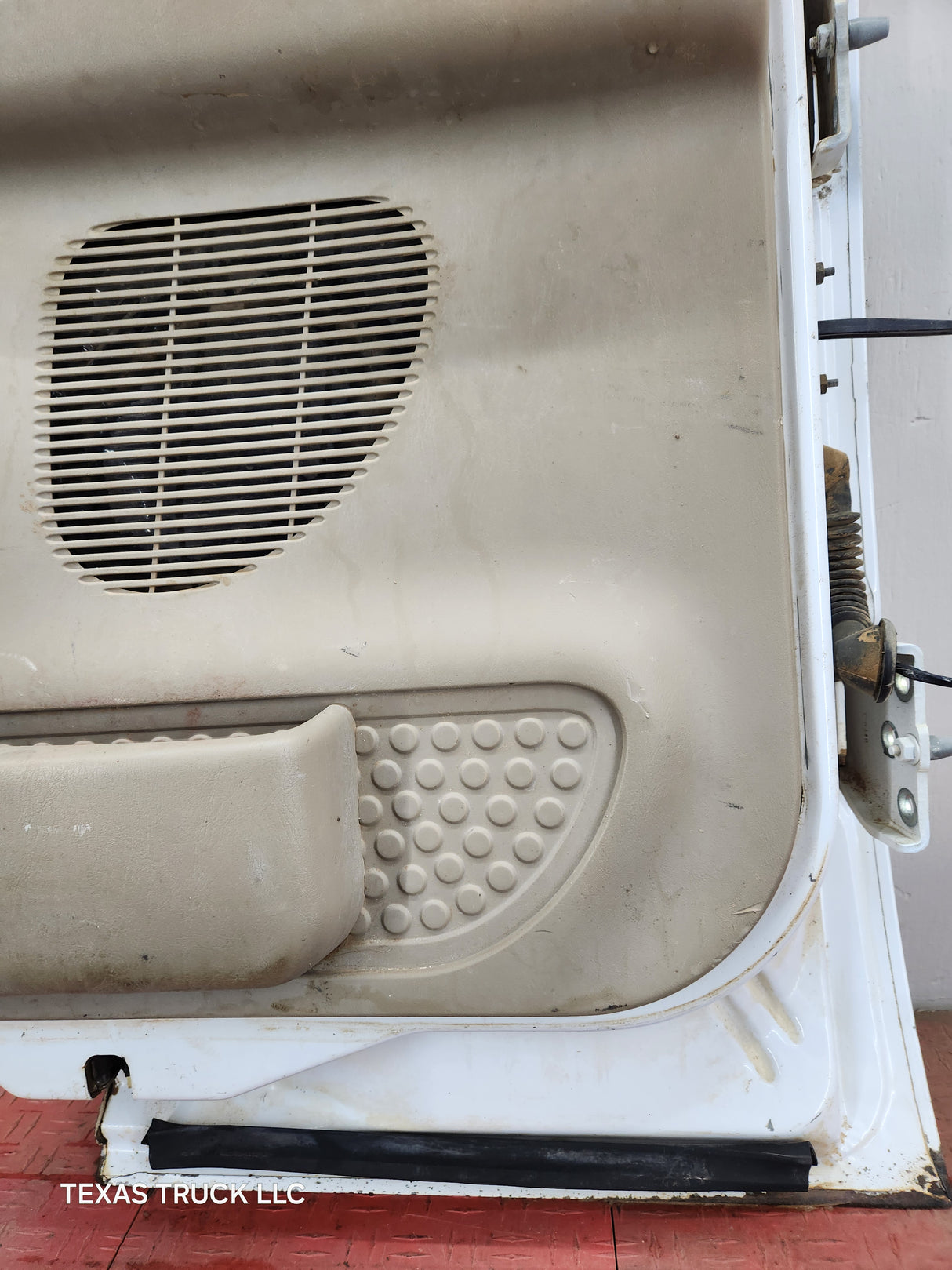 1999-2007 Ford Super Duty F250 F350 F450 F550 RH Extended Cab Passenger Rear Door