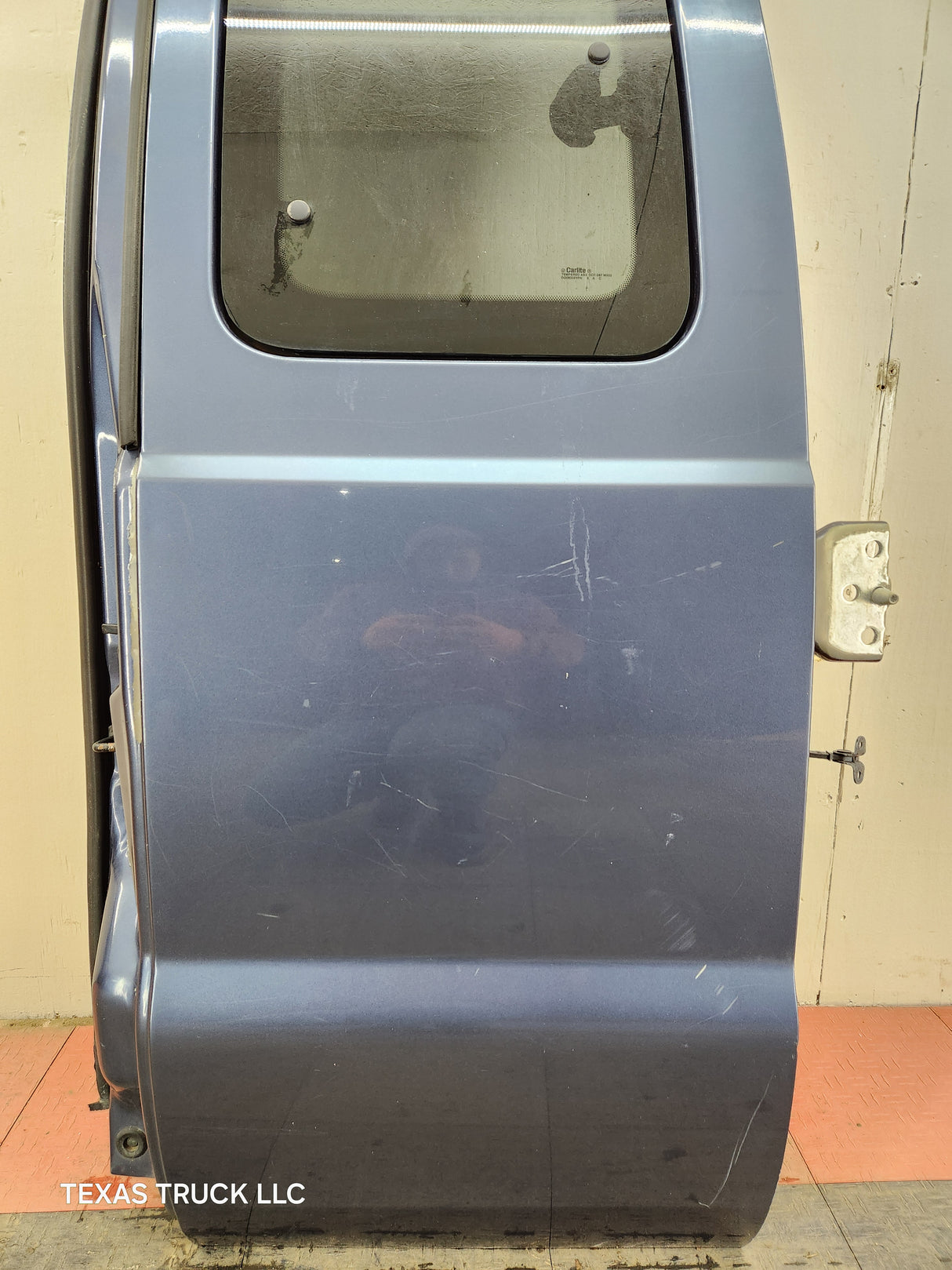 1999-2007 Ford Super Duty F250 F350 F450 F550 LH Extended Cab Driver Rear Door
