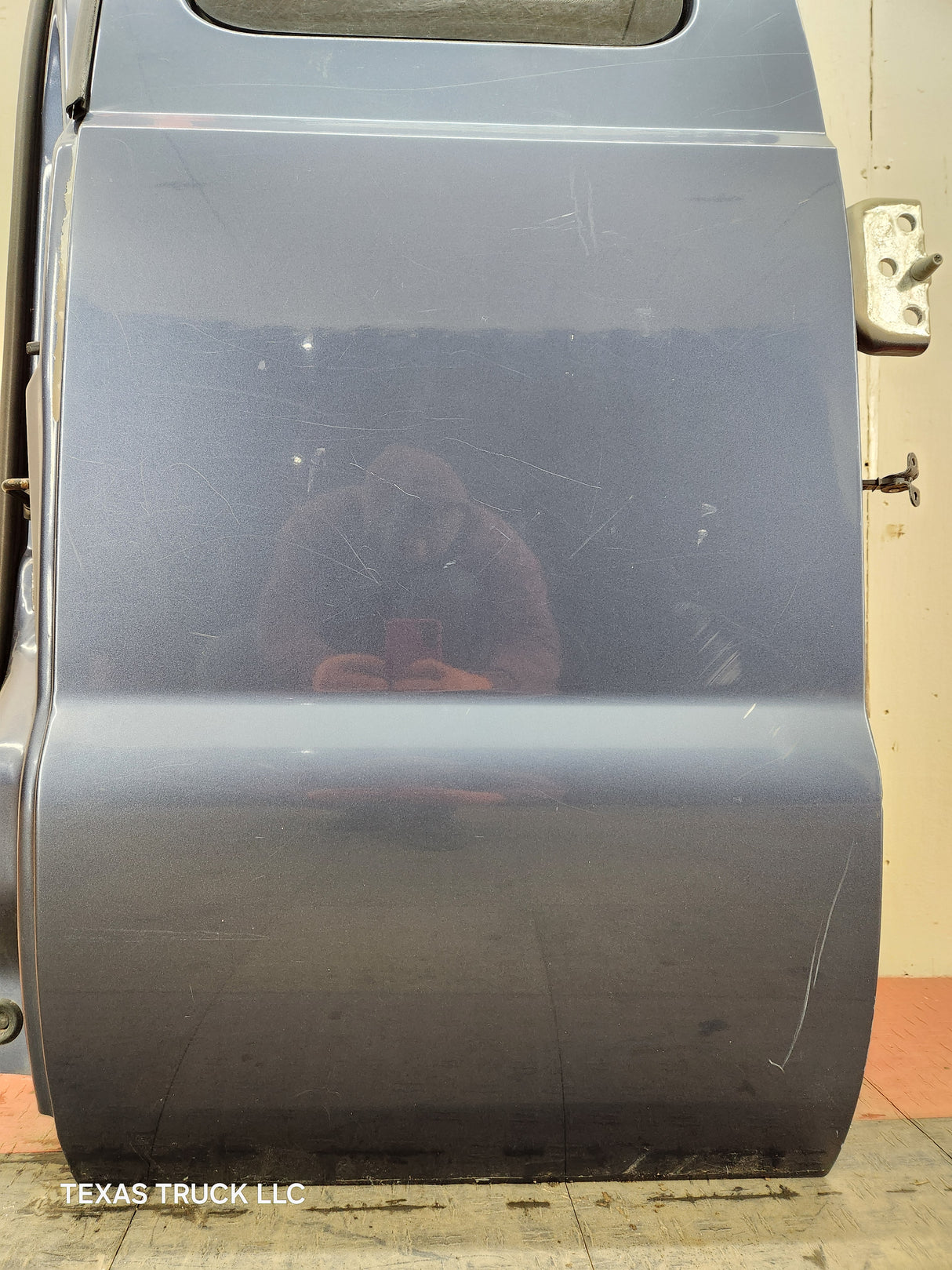 1999-2007 Ford Super Duty F250 F350 F450 F550 LH Extended Cab Driver Rear Door