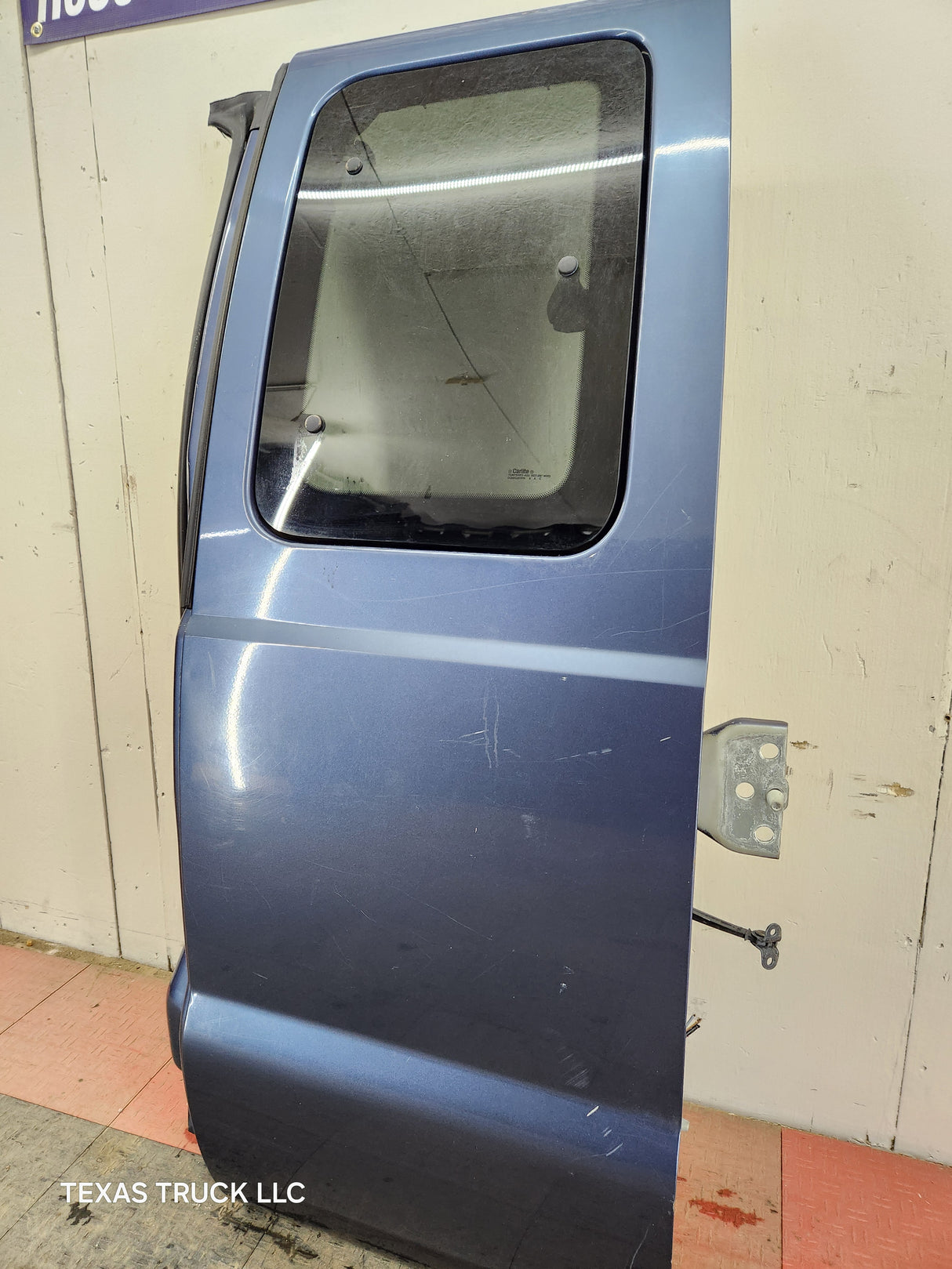 1999-2007 Ford Super Duty F250 F350 F450 F550 LH Extended Cab Driver Rear Door