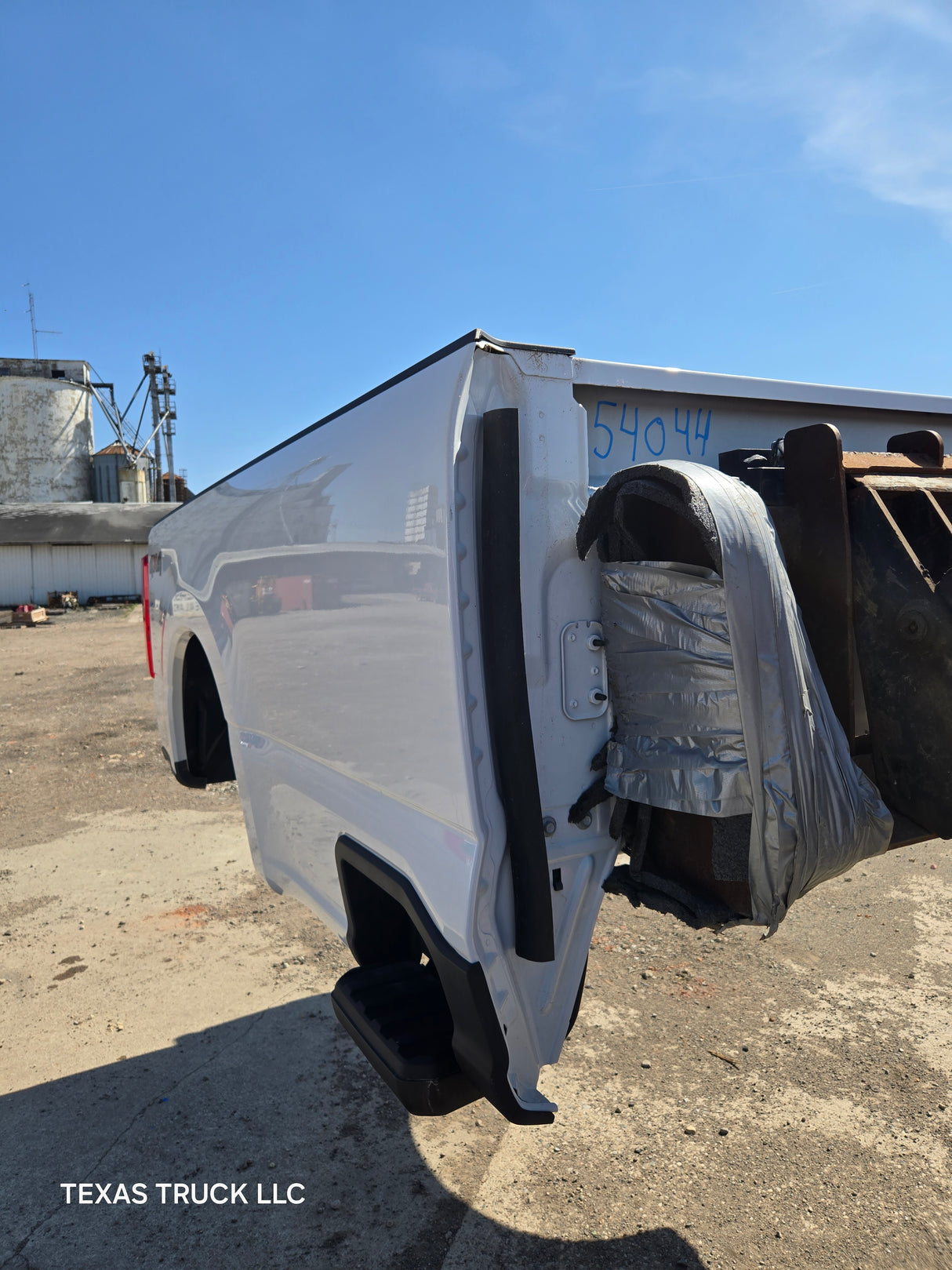 2023-2025 Ford Super Duty 8' Long Truck Bed F250 F350