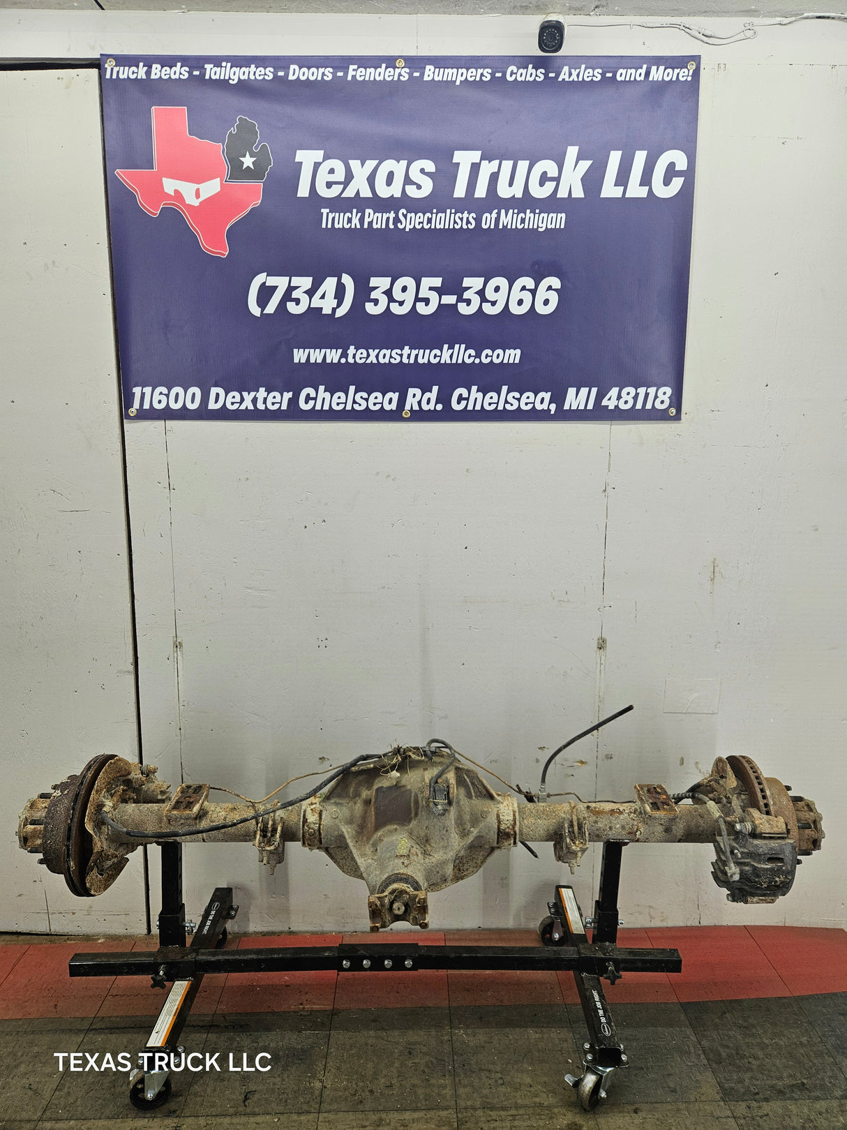 1999-2001 Ford Super Duty F250 F350 SRW Rear Axle 3.73 Ratio