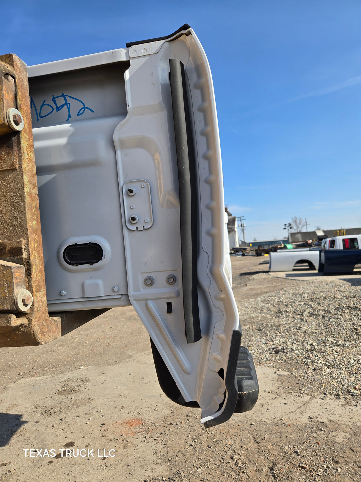 2023-2025 Ford Super Duty 8' Long Truck Bed F250 F350