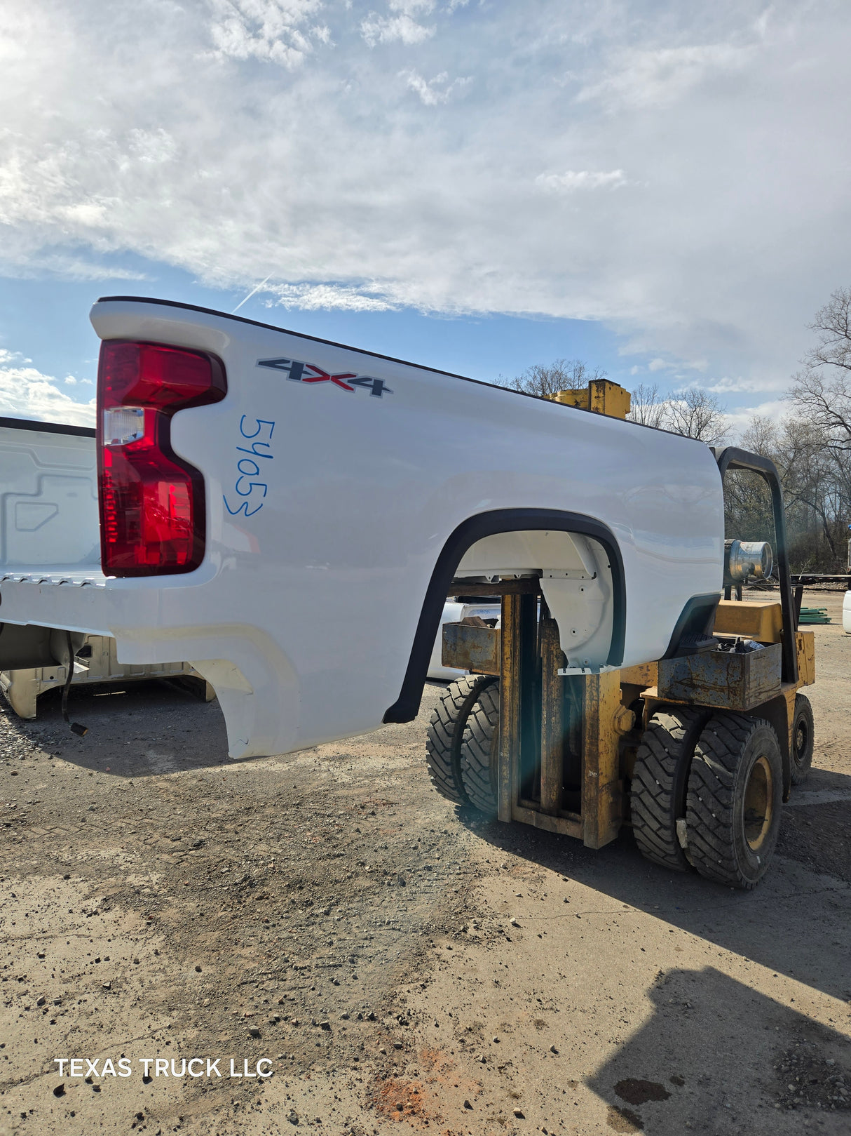 2019-2025 Chevrolet Silverado 2500 3500 HD 8' Long Truck Bed