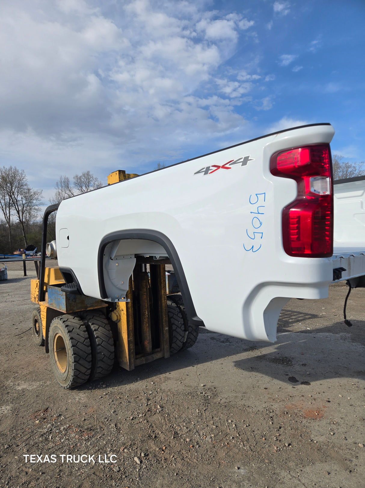 2019-2025 Chevrolet Silverado 2500 3500 HD 8' Long Truck Bed