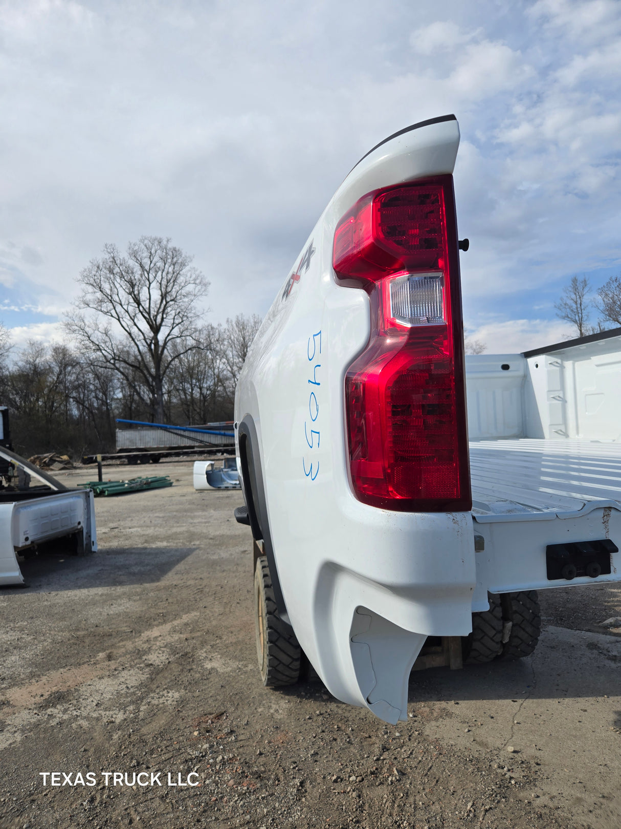 2019-2025 Chevrolet Silverado 2500 3500 HD 8' Long Truck Bed
