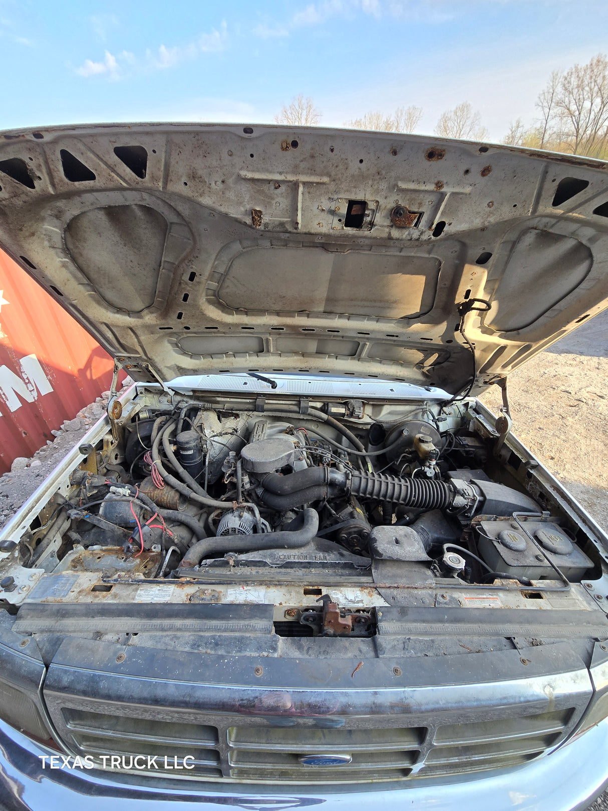 1995 Ford F150 Regular Cab 8' Long Bed OBS - FULL PART OUT