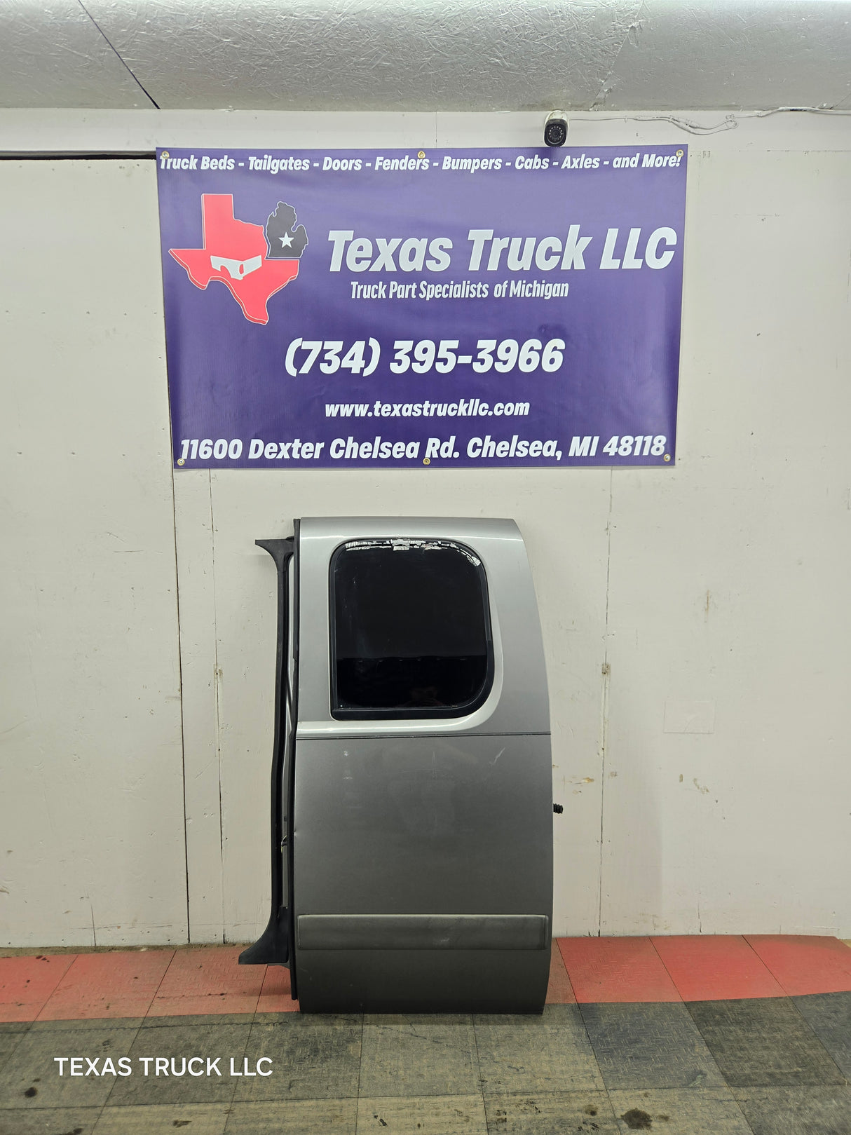 2007-2013 Chevrolet Silverado / GMC Sierra 1500 2500 3500 HD Extended Cab LH Rear Driver Side Door