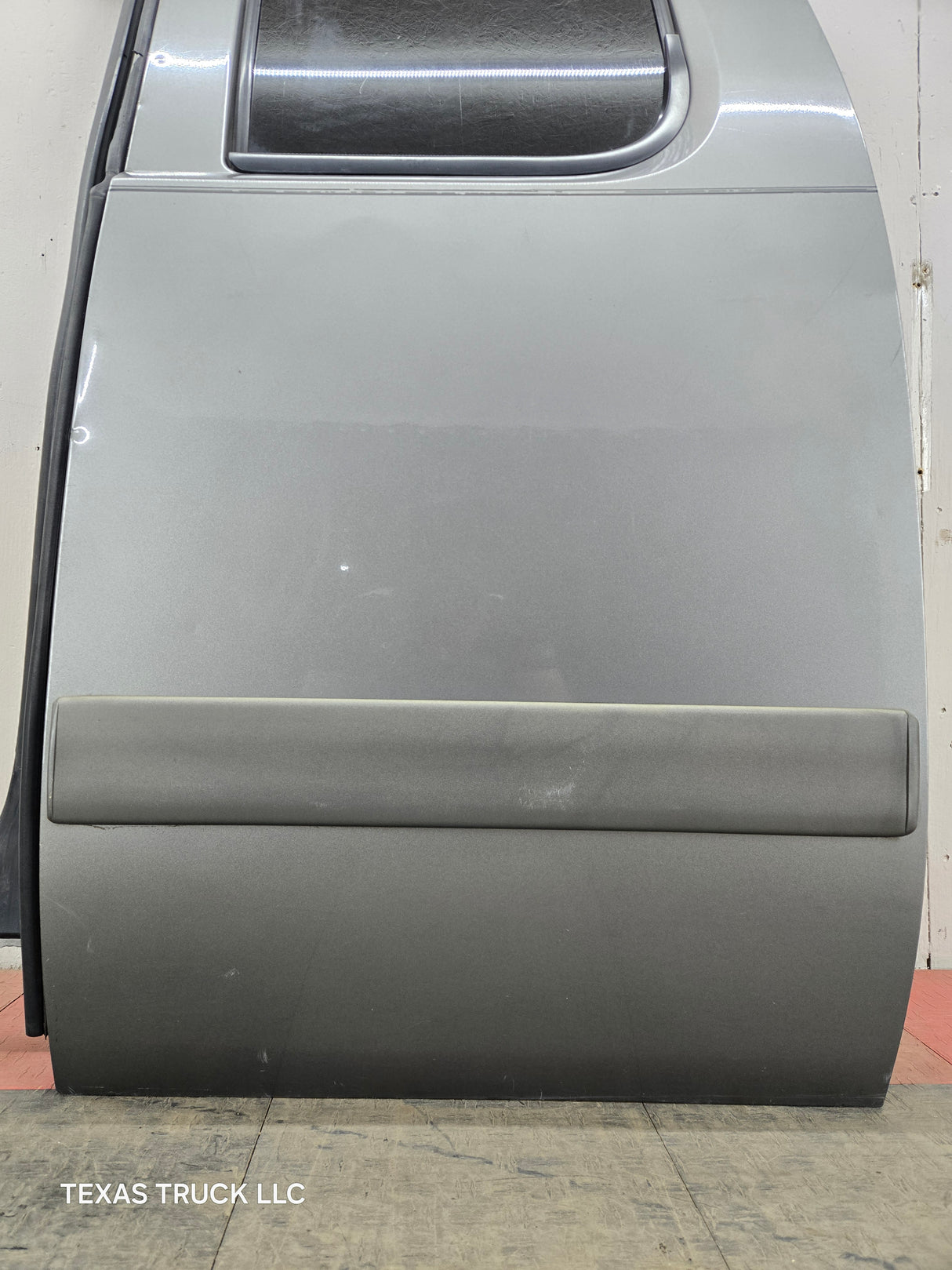 2007-2013 Chevrolet Silverado / GMC Sierra 1500 2500 3500 HD Extended Cab LH Rear Driver Side Door