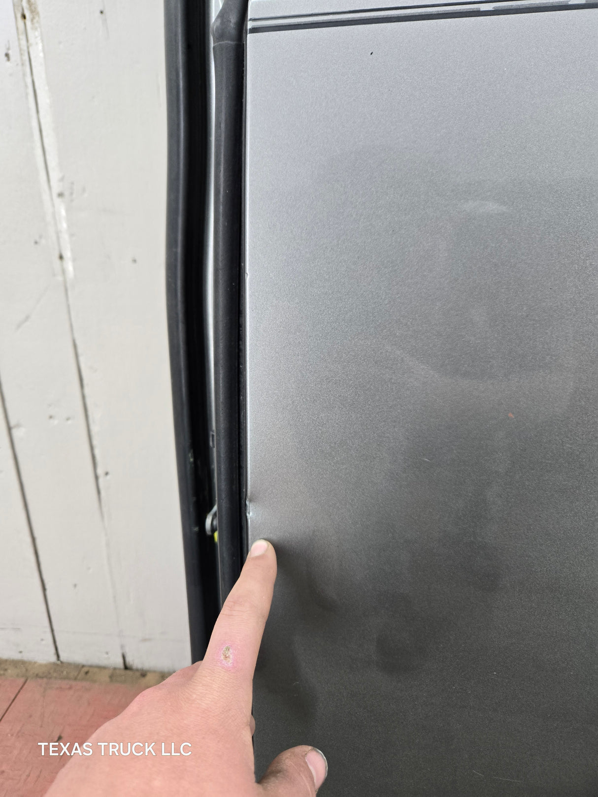 2007-2013 Chevrolet Silverado / GMC Sierra 1500 2500 3500 HD Extended Cab LH Rear Driver Side Door