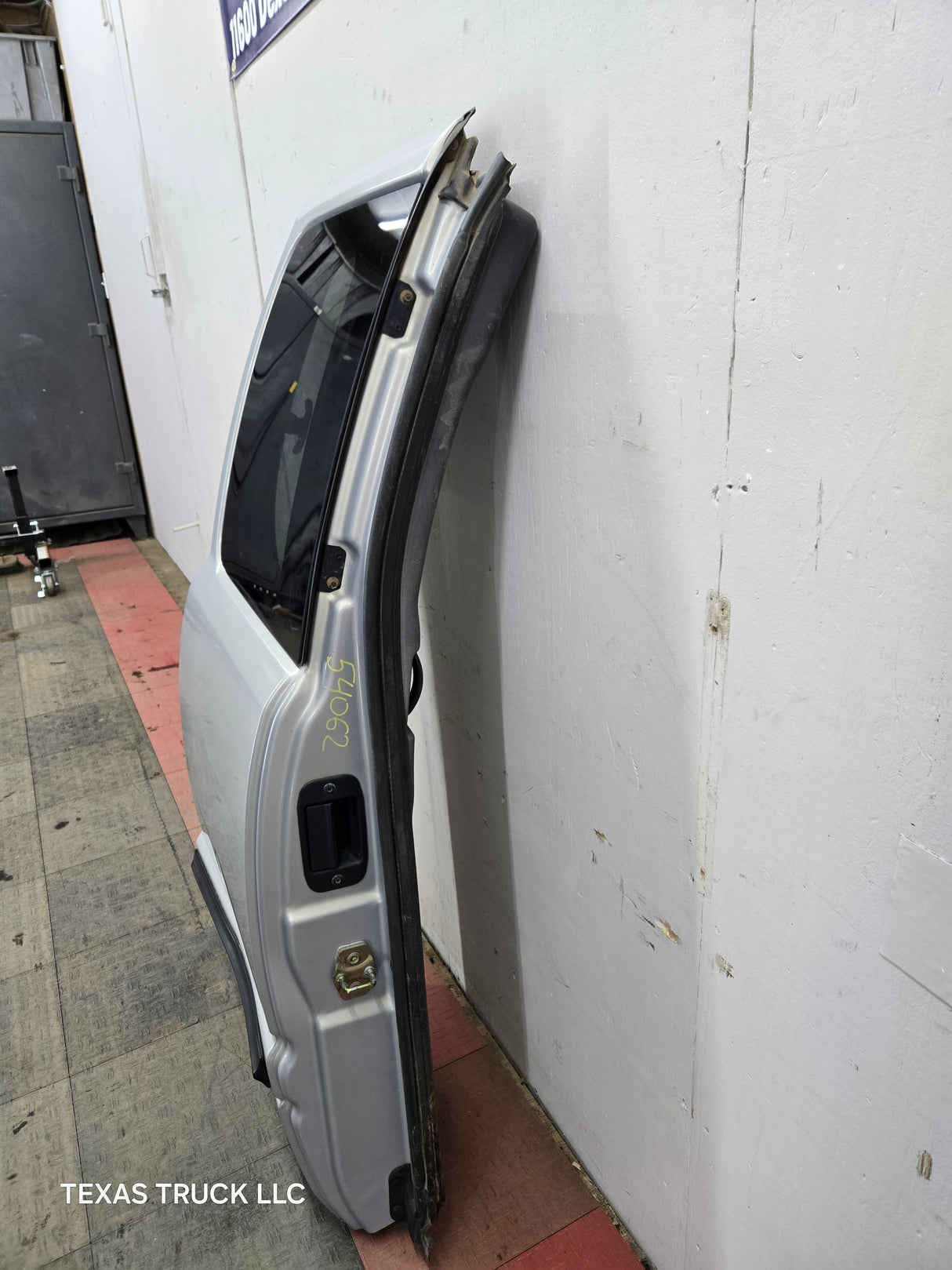 1994-2002 Dodge Ram 2nd Gen RH Passenger Side Rear Extended Cab Door 1500 2500 3500