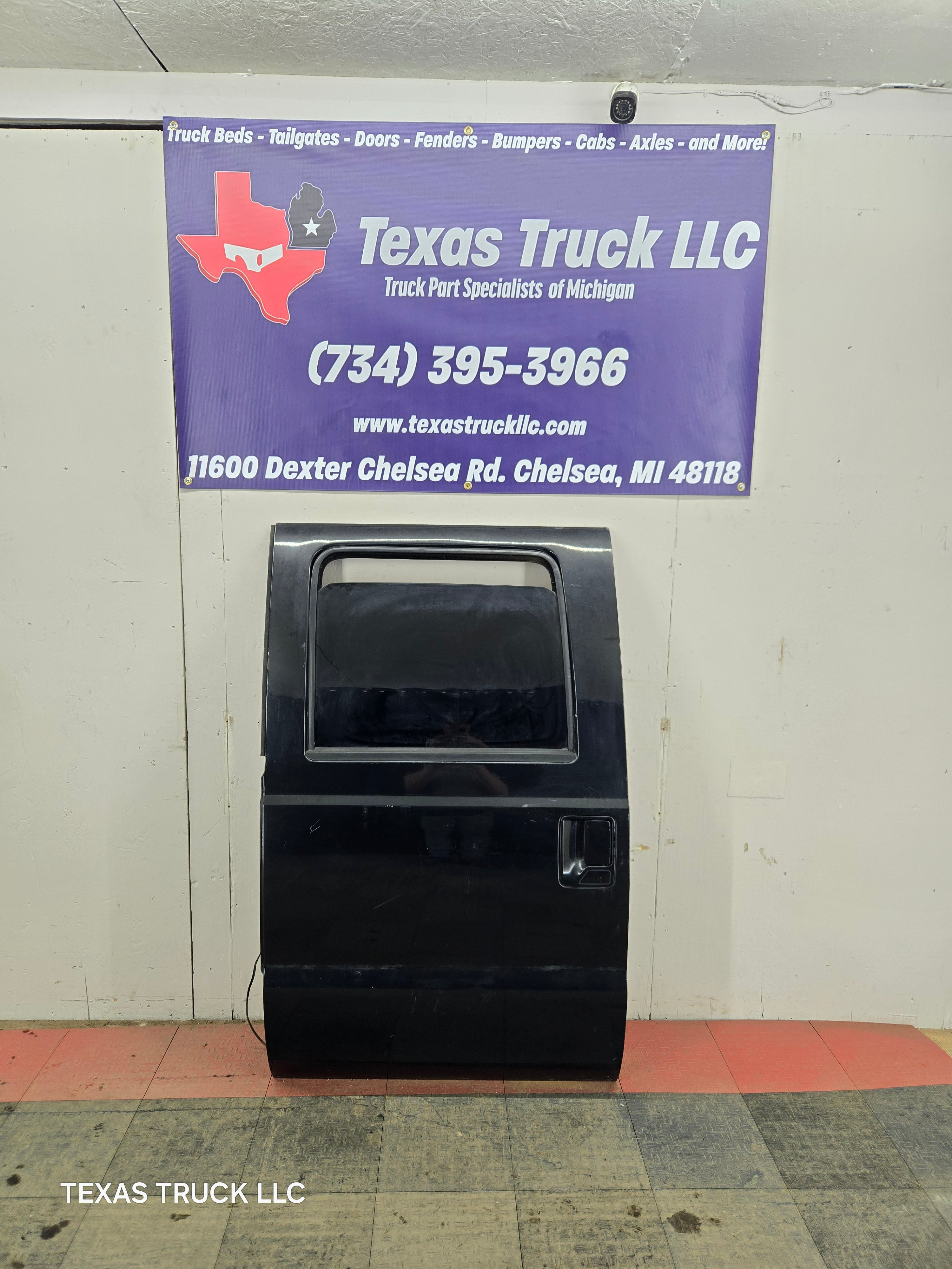 2008-2011 Ford Super Duty Driver Rear Door LH Crew Cab F250 F350
