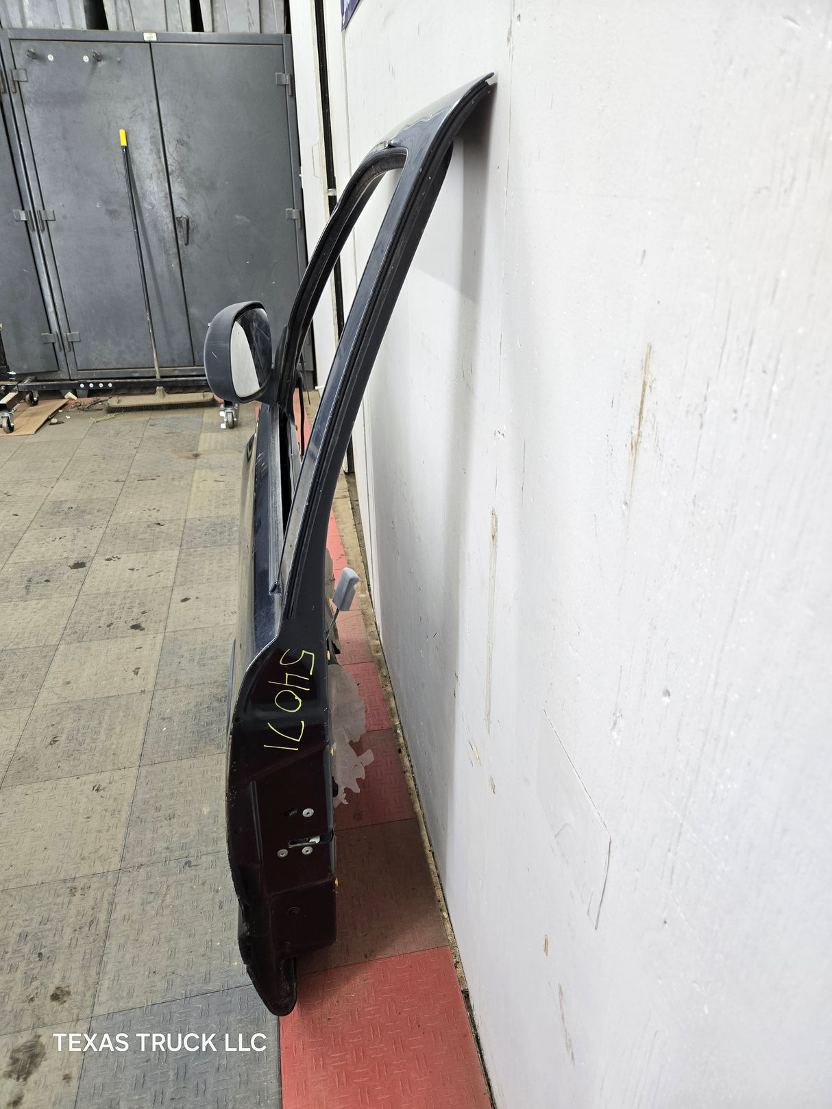 1994-2002 Dodge Ram 2nd Gen Driver Door 1500 2500 3500 Round Corner