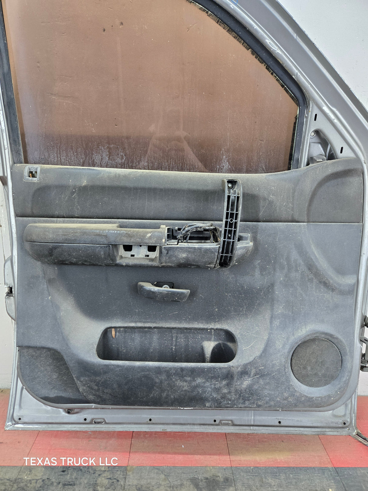 2007-2013 Chevrolet Silverado / GMC Sierra 1500 2500 3500 LH Front Driver Door