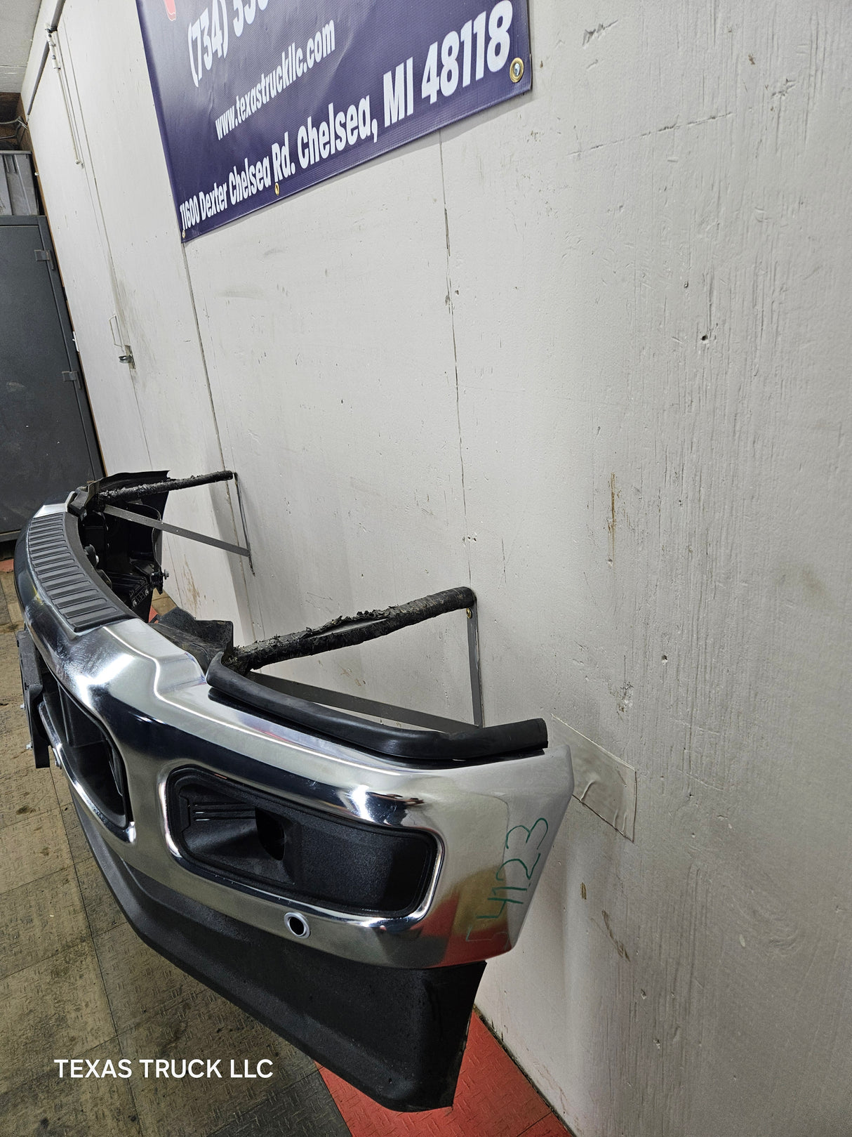2023-2025 Ford Super Duty F250 F350 Front Bumper with Park Aid / Adaptive cruise sensor holes