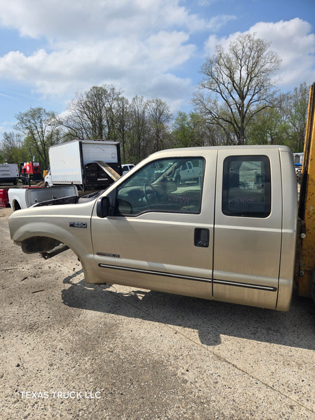 1999-2007 Ford Super Duty F250 F350 F450 F550 Extended Cab and a Half