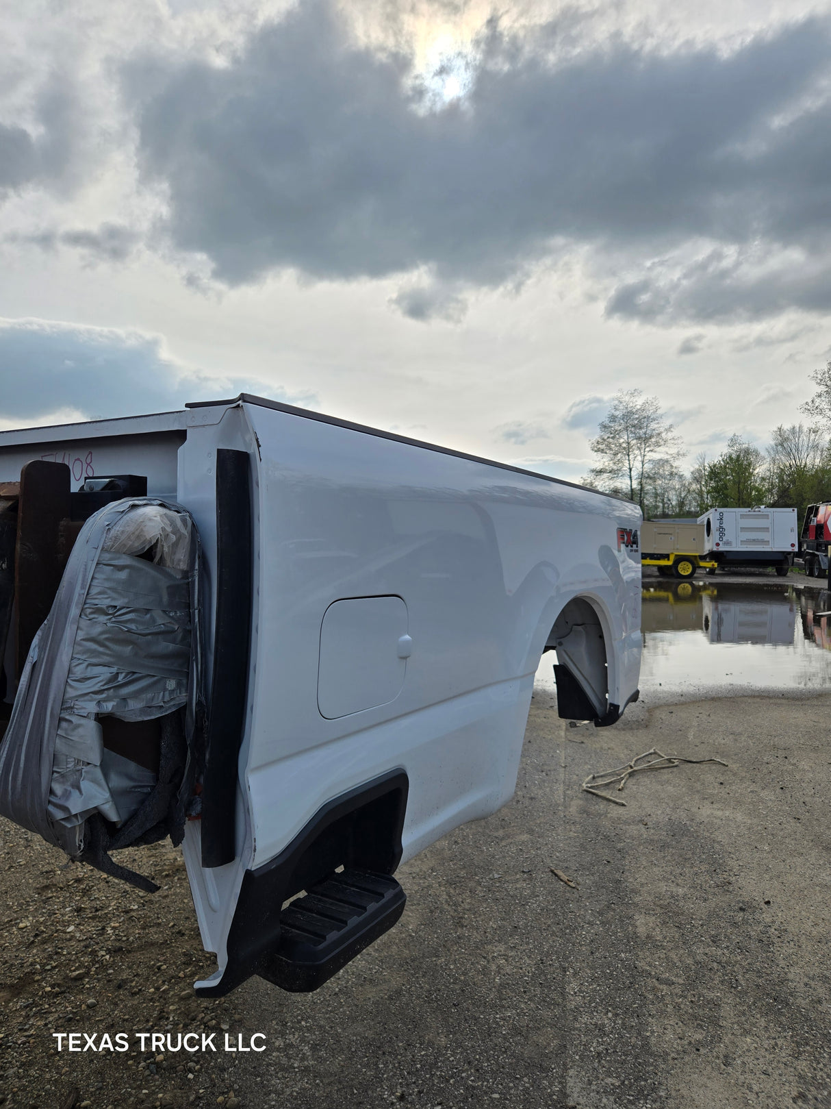 2023-2025 Ford F250 F350 Super Duty 8' Long Truck Bed