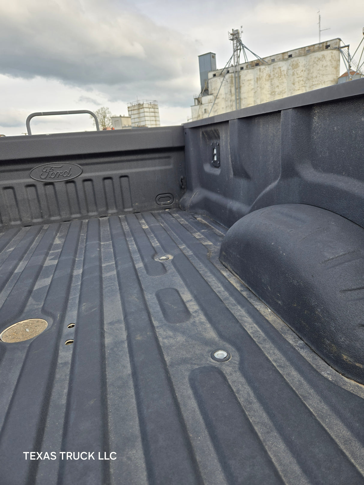 2023-2025 Ford F250 F350 Super Duty 8' Long Truck Bed