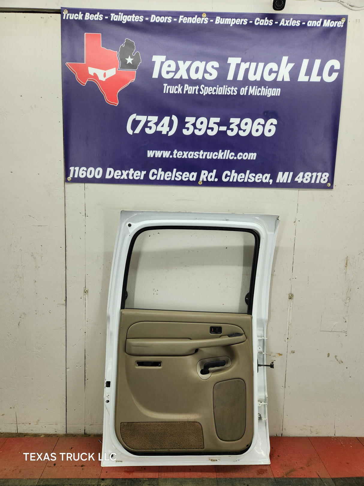 1999-2007 Chevrolet Silverado / GMC Sierra 1500 2500 3500 HD Driver side LH Crew Cab rear door