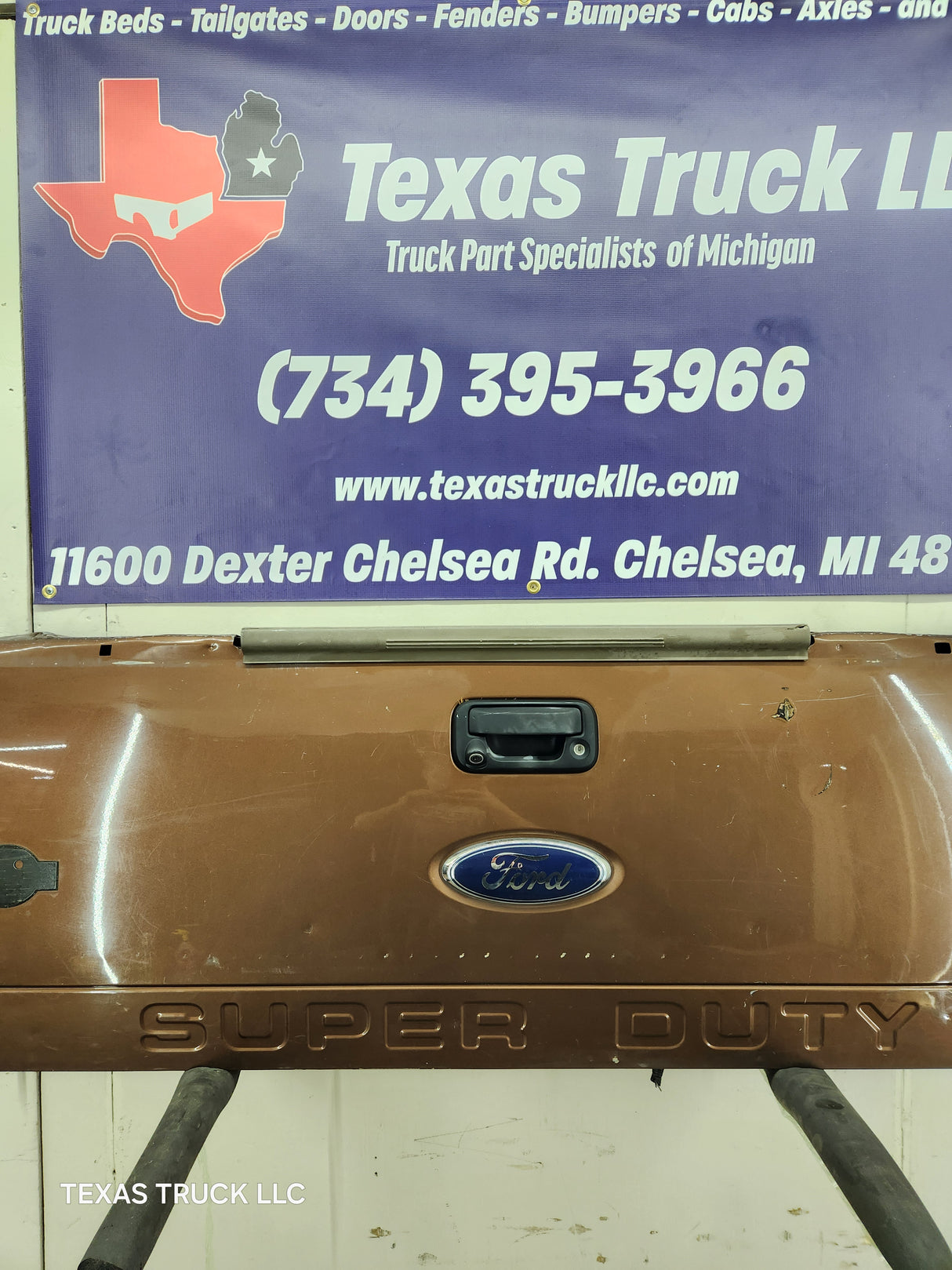 2008-2016 Ford Super Duty Tailgate F250 F350 F450 F550 with step