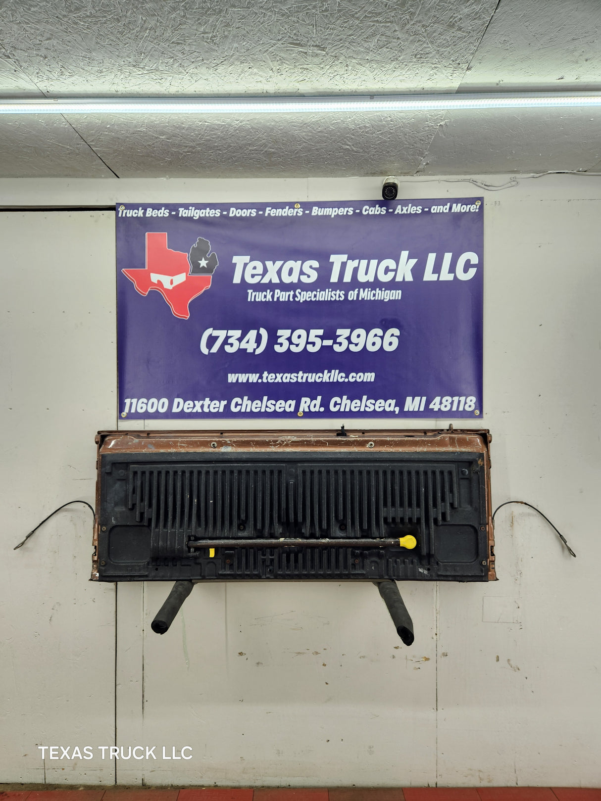 2008-2016 Ford Super Duty Tailgate F250 F350 F450 F550 with step