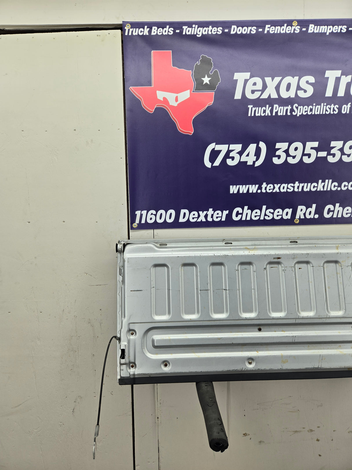 1997-2003 F150 / 1999-2007 Ford Super Duty Tailgate F250 F350 F450 F550