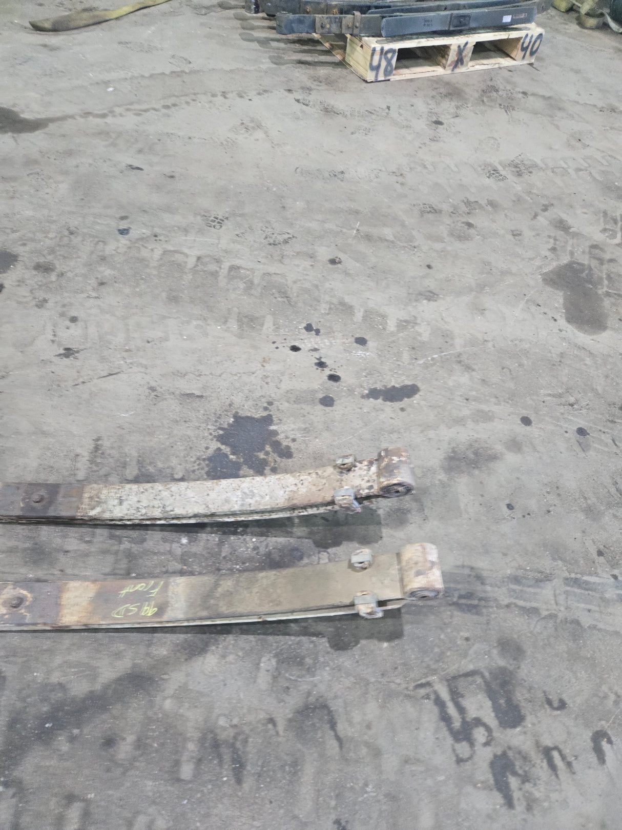 1999-2004 Ford F250 F350 Super Duty Front Leaf Springs