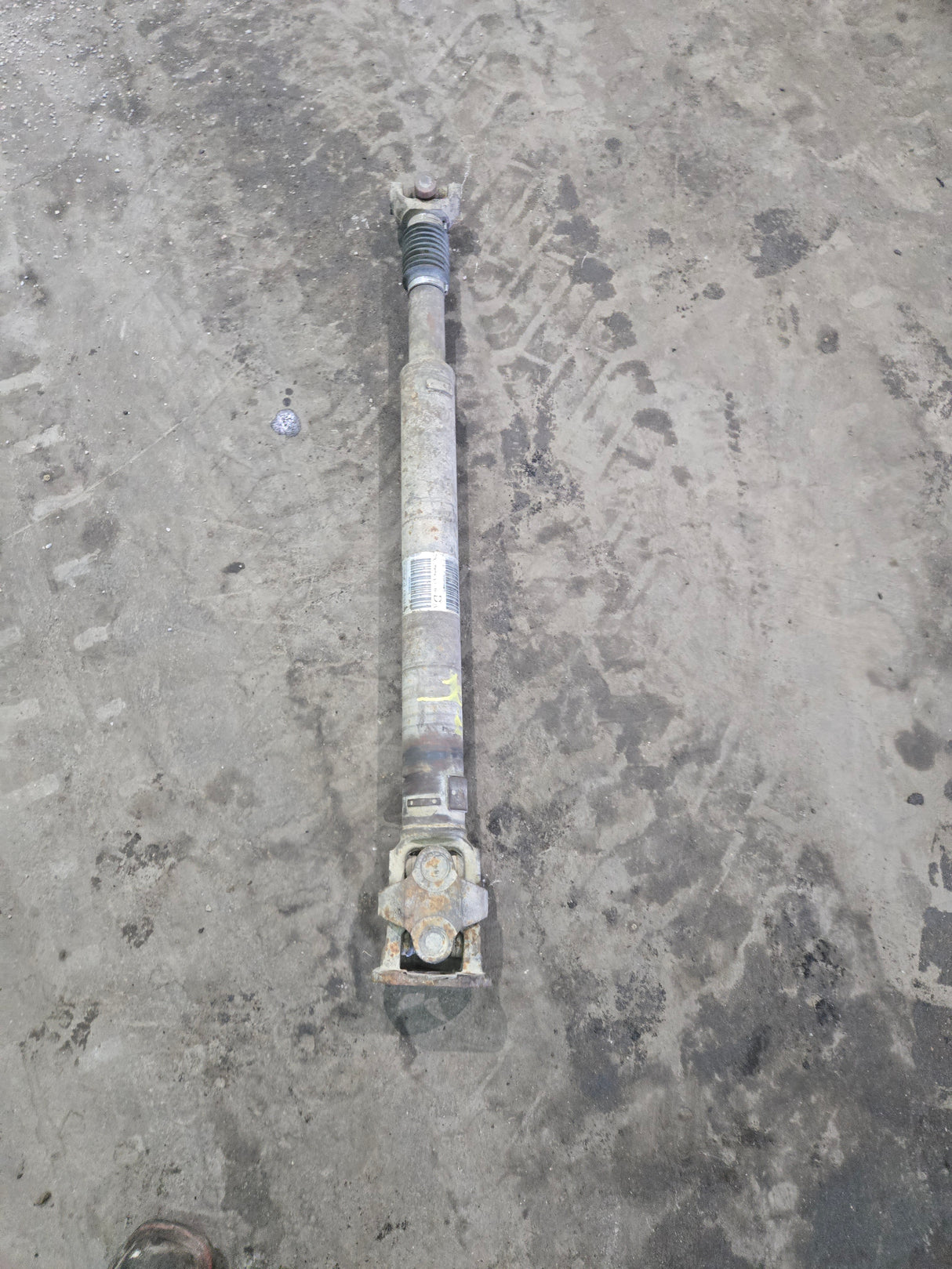 2011-2016 Ford F250 F350 F450 F550 Super Duty Front Drive Shaft BC34-4A376-EA