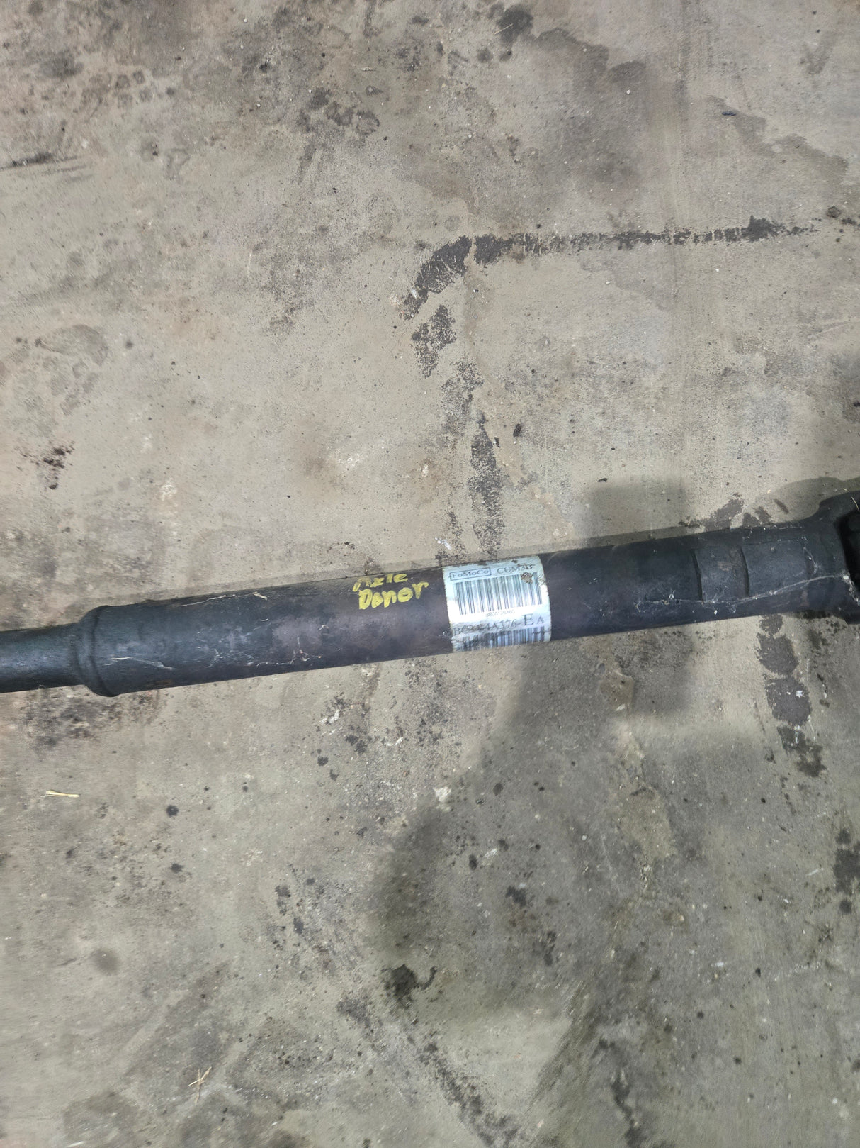 2011-2016 Ford F250 F350 F450 F550 Super Duty Front Drive Shaft BC34-4A376-EA