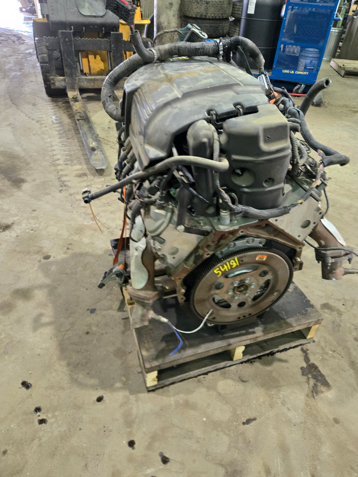 2010-2013 Chevrolet Silverado / GMC Sierra 1500 4.8L engine RAN GREAT 211k