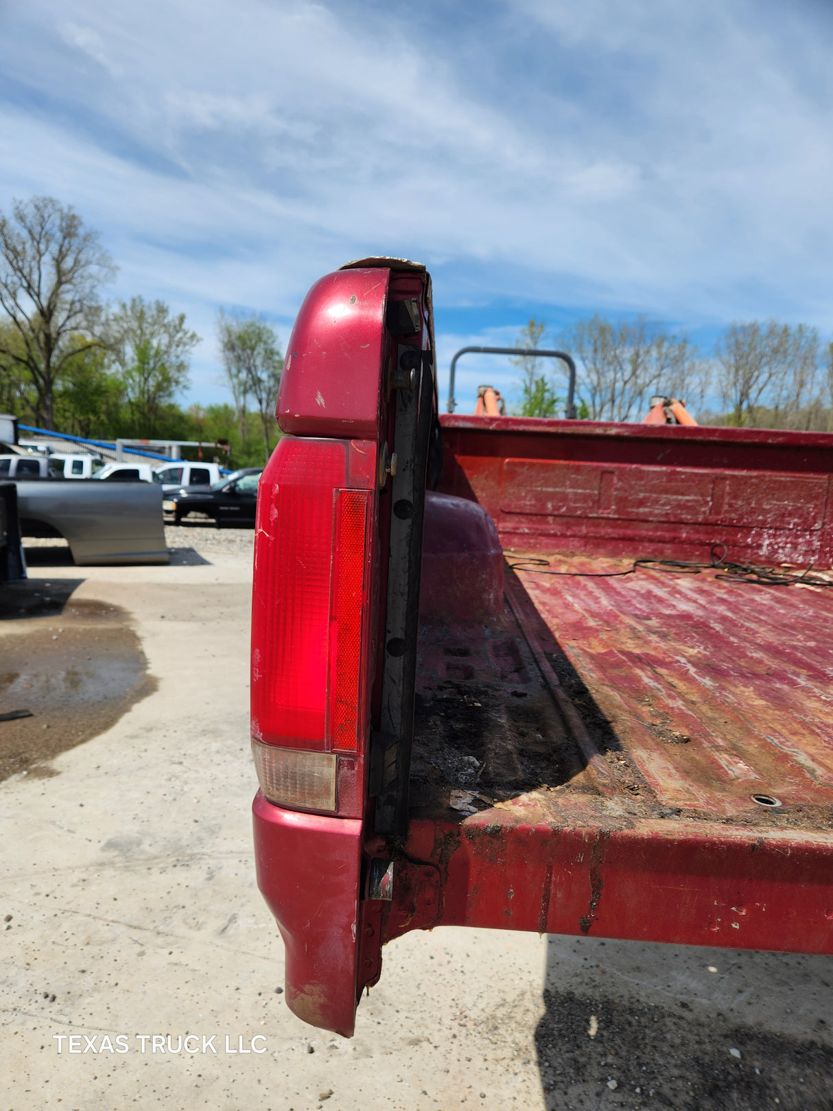 1987-1997 Ford F150 F250 F350 OBS 6' 9" Short Truck Bed