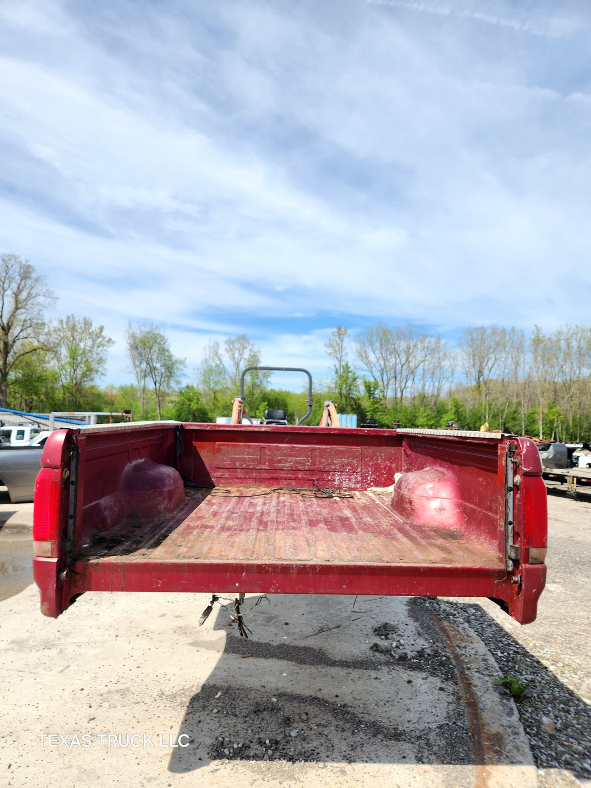 1987-1997 Ford F150 F250 F350 OBS 6' 9" Short Truck Bed