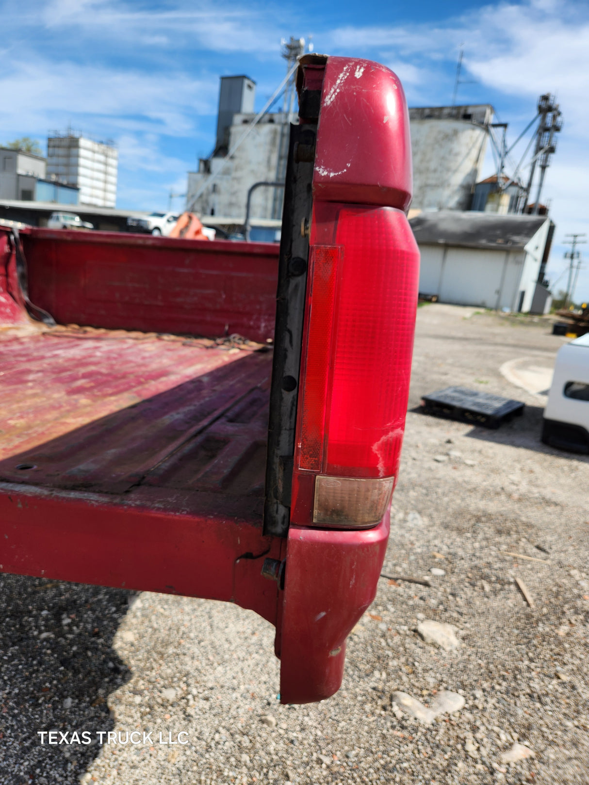 1987-1997 Ford F150 F250 F350 OBS 6' 9" Short Truck Bed