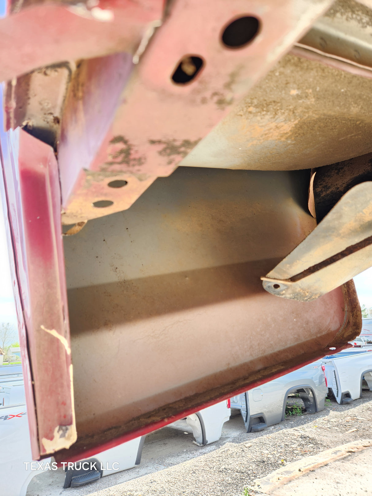 1987-1997 Ford F150 F250 F350 OBS 6' 9" Short Truck Bed