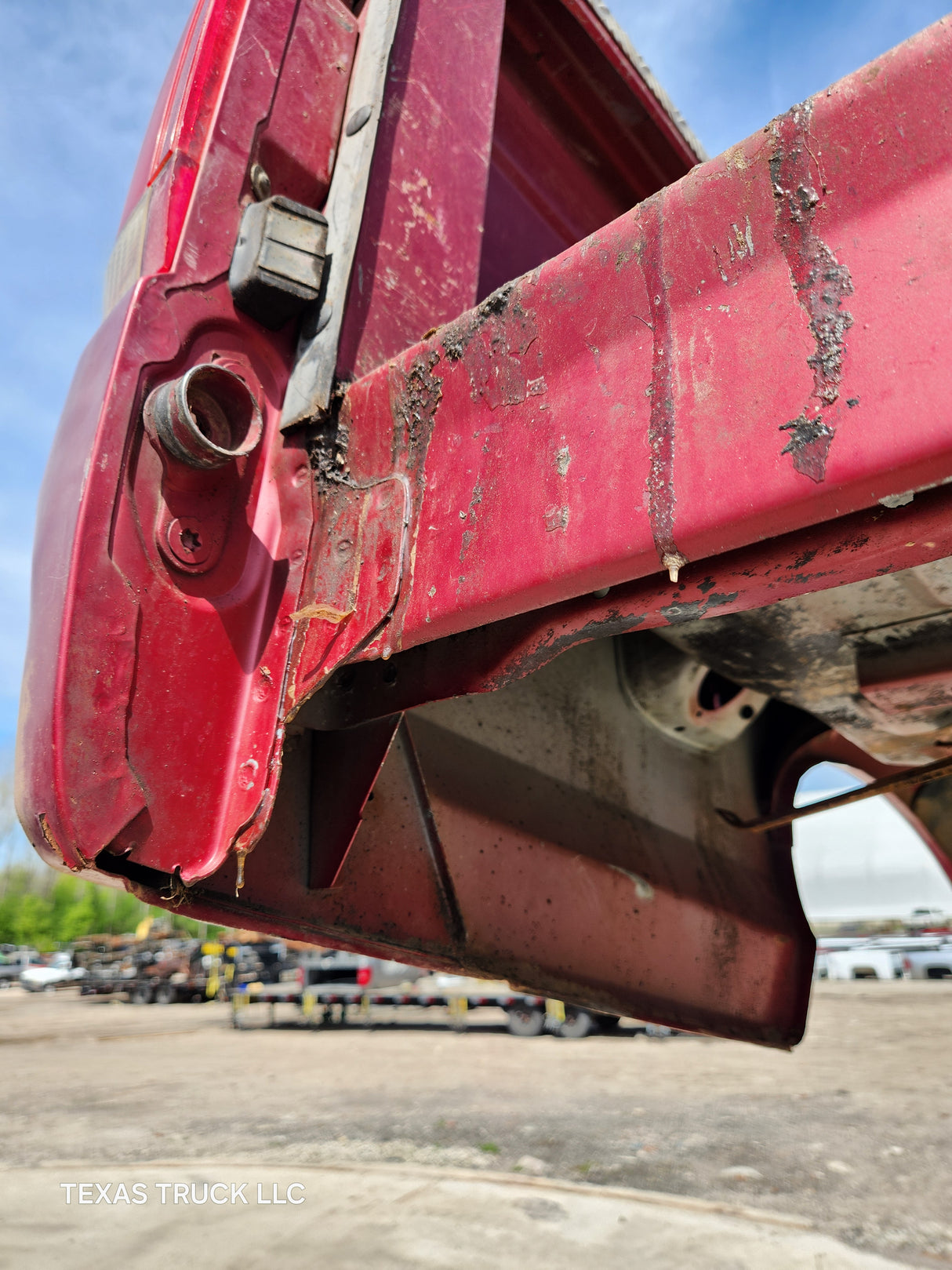 1987-1997 Ford F150 F250 F350 OBS 6' 9" Short Truck Bed