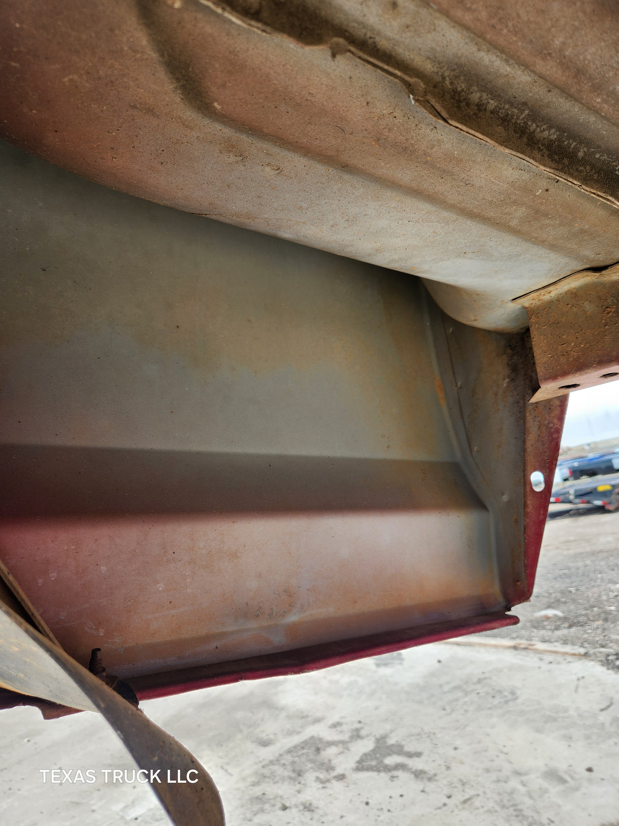 1987-1997 Ford F150 F250 F350 OBS 6' 9" Short Truck Bed