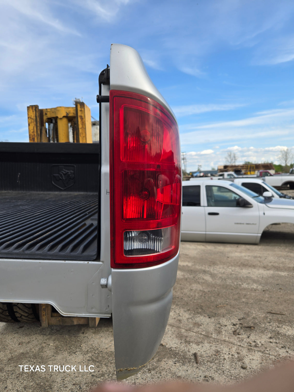 2003-2008 Dodge Ram 1500 2500 3500 3rd Gen 6' 4" Short Truck Bed