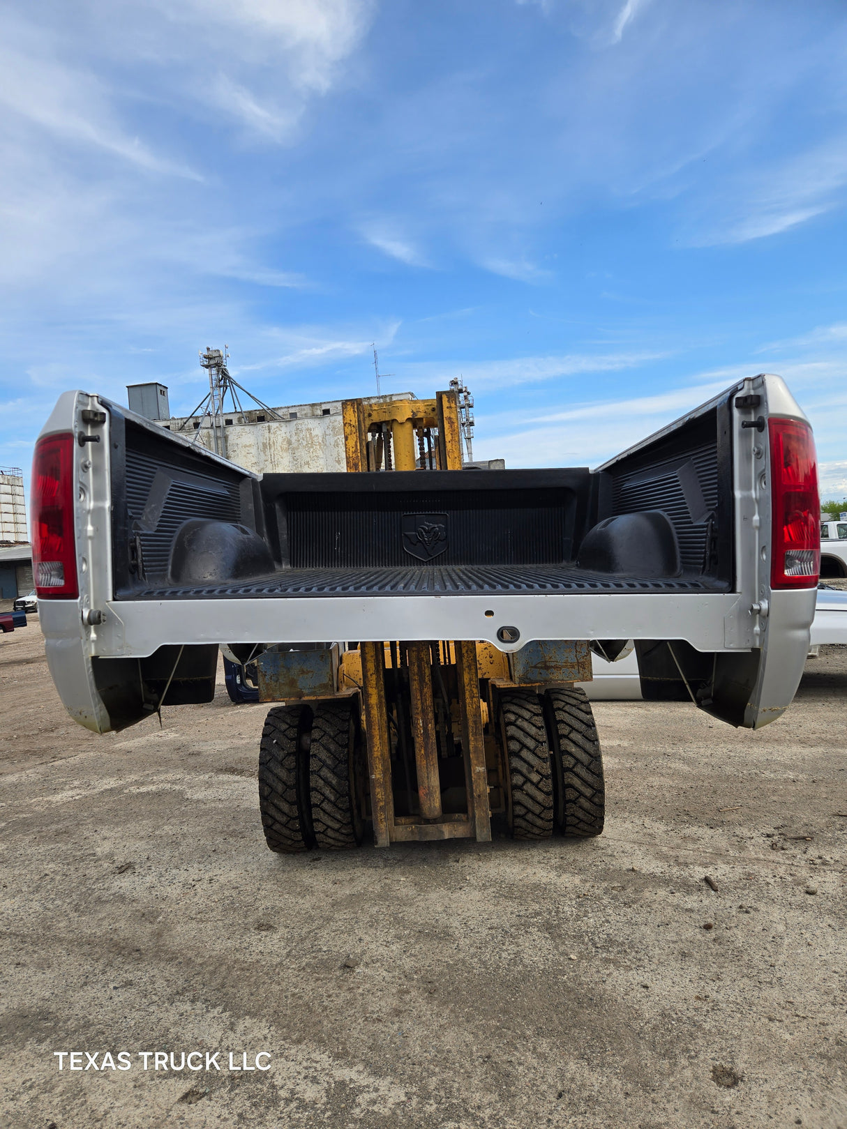 2003-2008 Dodge Ram 1500 2500 3500 3rd Gen 6' 4" Short Truck Bed