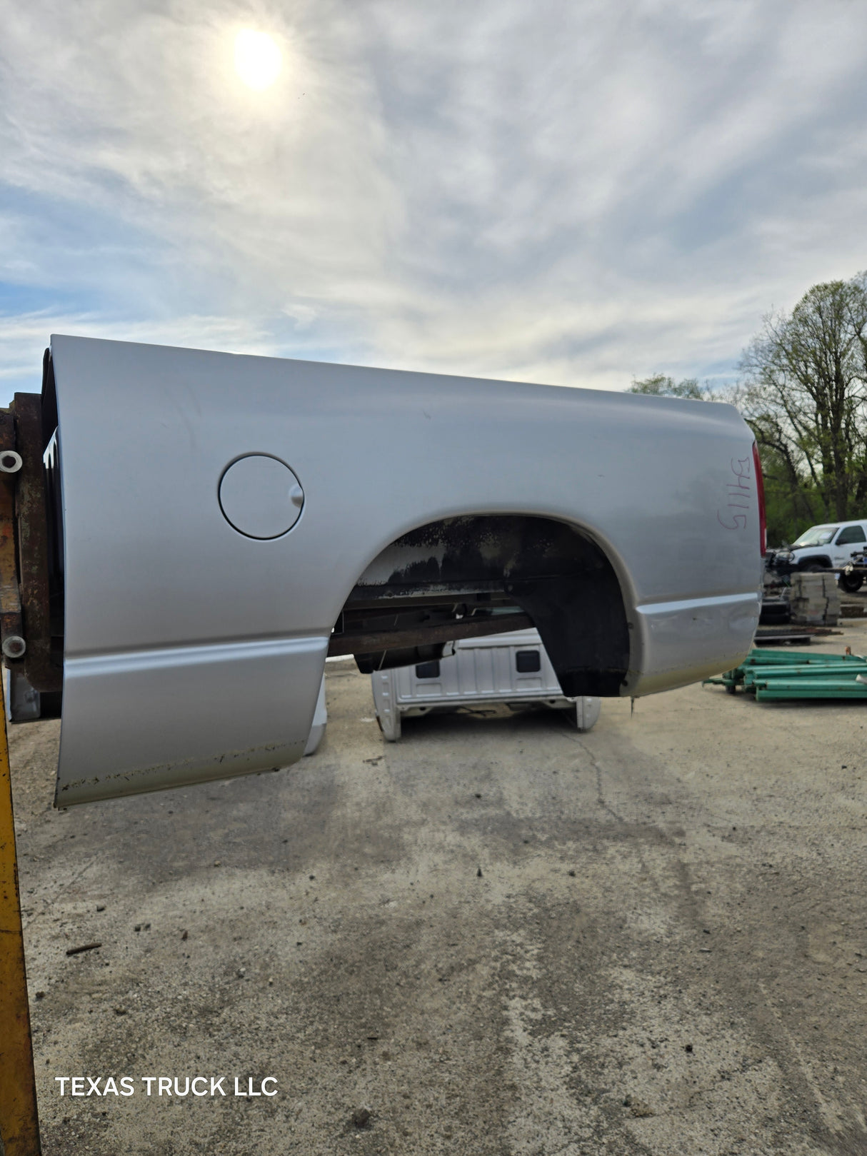 2003-2008 Dodge Ram 1500 2500 3500 3rd Gen 6' 4" Short Truck Bed