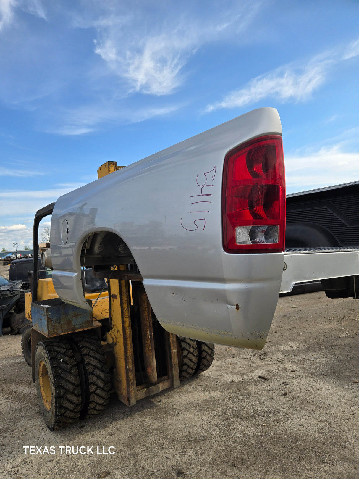 2003-2008 Dodge Ram 1500 2500 3500 3rd Gen 6' 4" Short Truck Bed