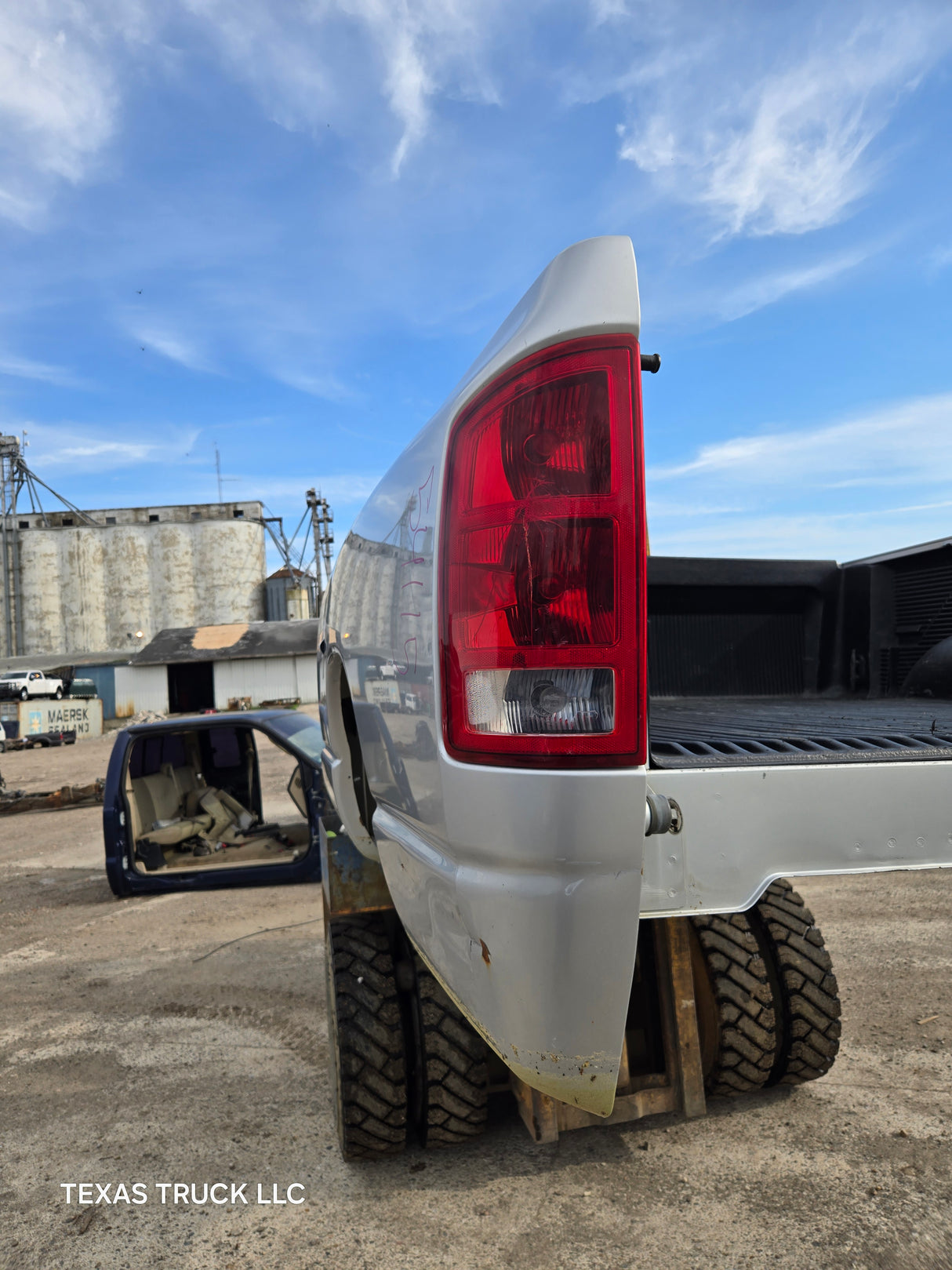 2003-2008 Dodge Ram 1500 2500 3500 3rd Gen 6' 4" Short Truck Bed