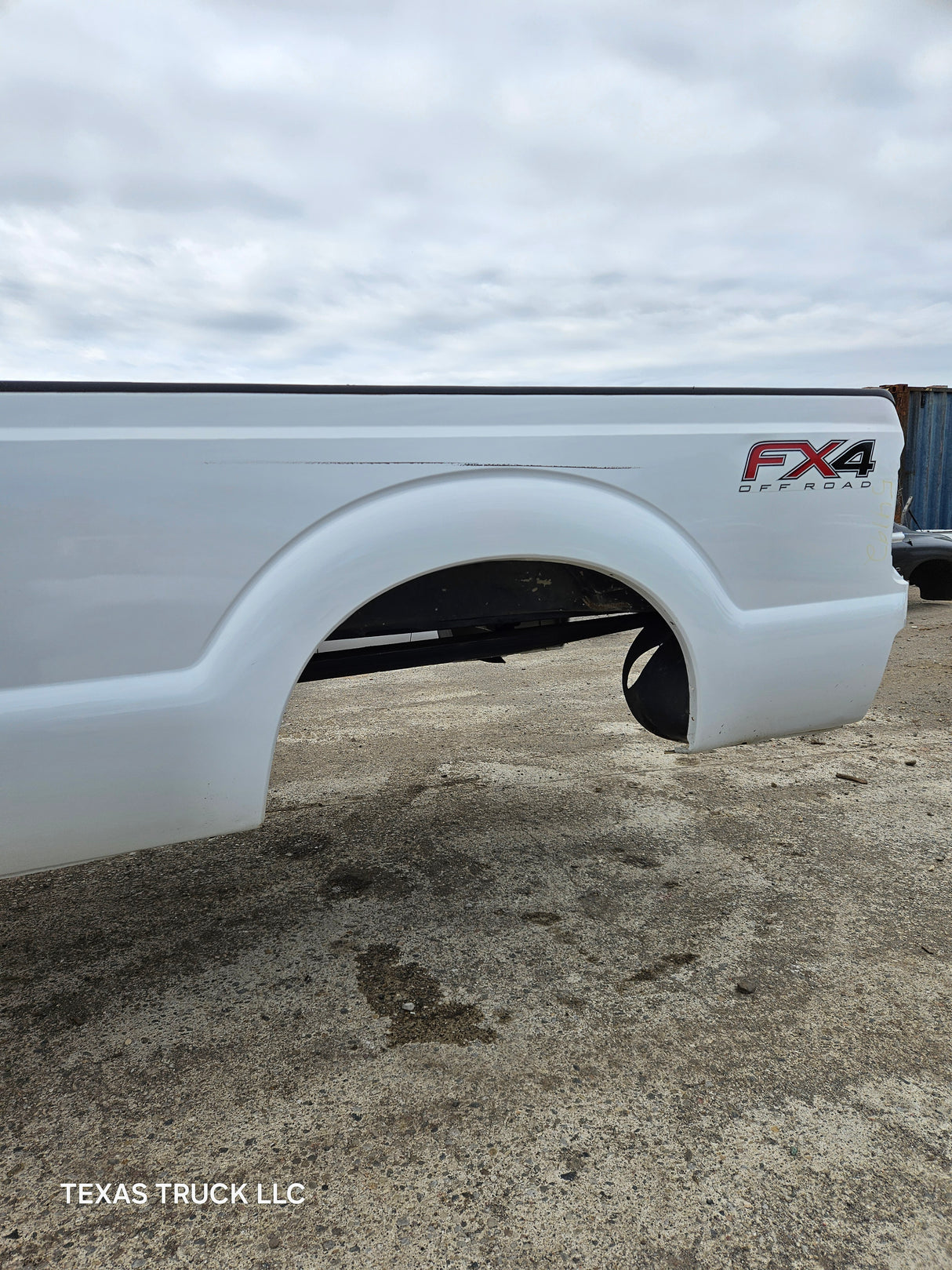2011-2016 Ford F250 F350 Super Duty 8' Long Truck Bed